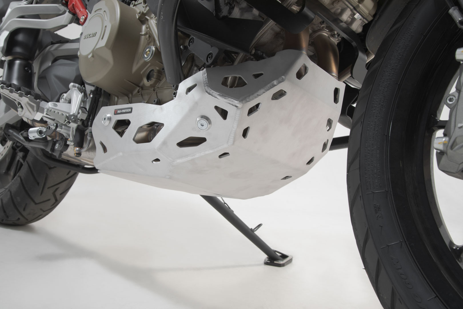 SW-Motech Engine guard - Argento. Ducati Multistrada V 4 (20-). Figura 3