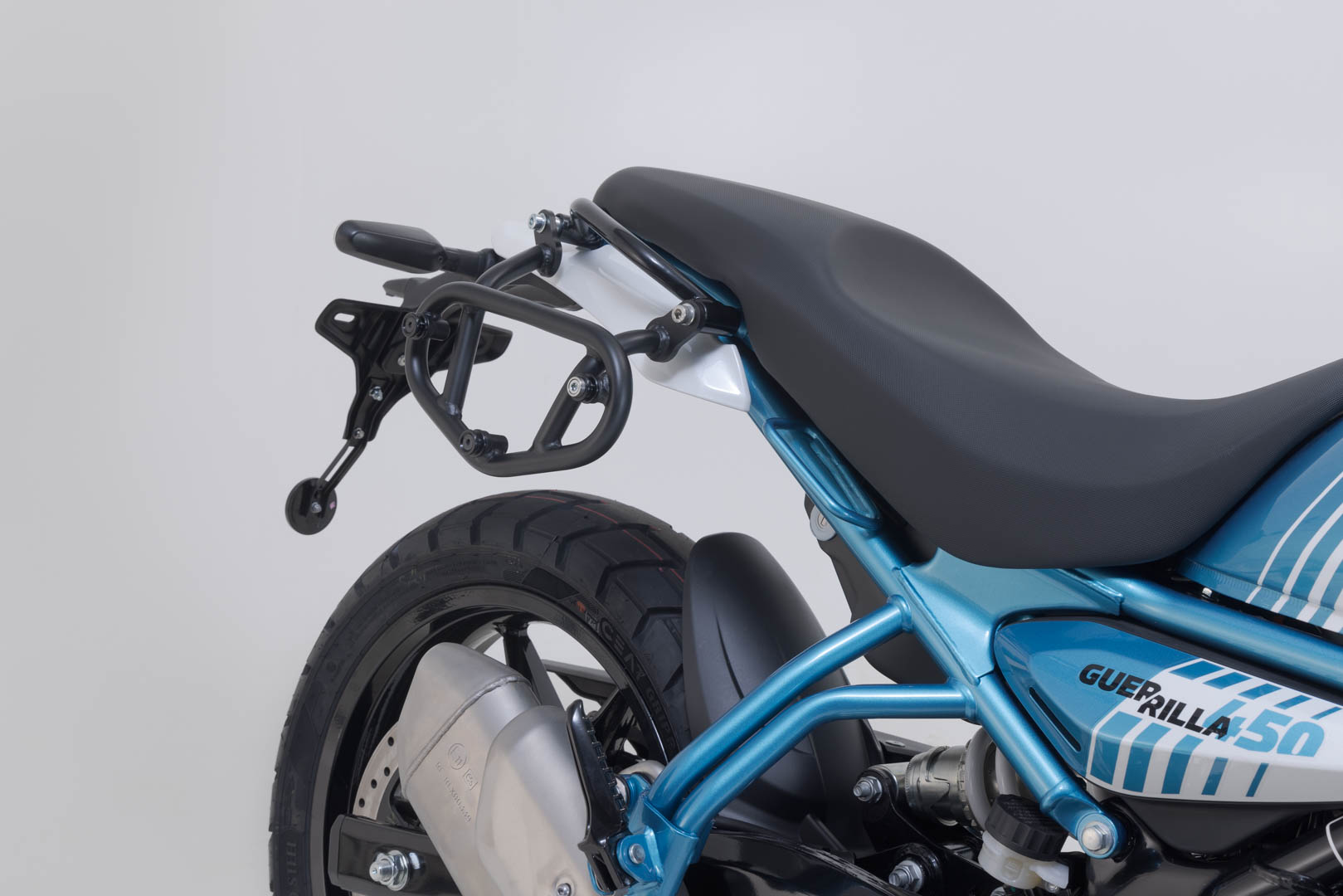 SW-Motech SLC, portavion pe partea dreaptă - Royal Enfield Guerilla 450 (23-). Figura 3