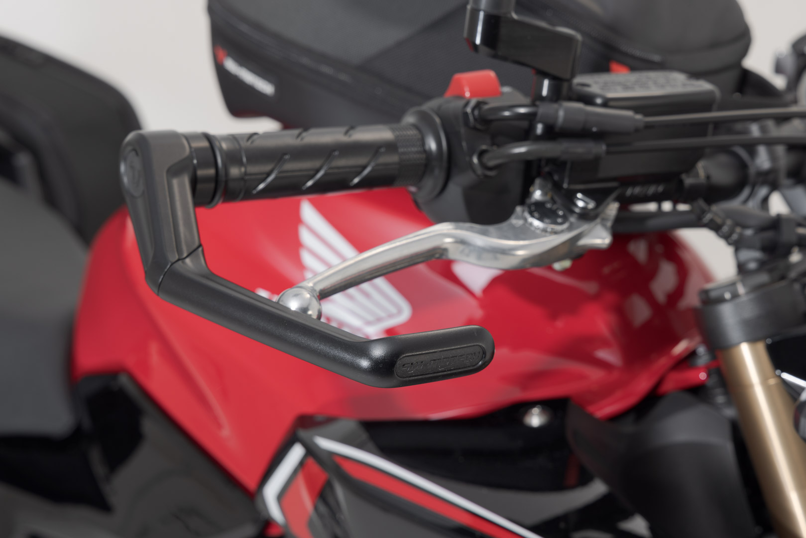 Protecții SW-Motech - Negri. Honda CB650R, CB500F, CB500 Hornet. Figura 4