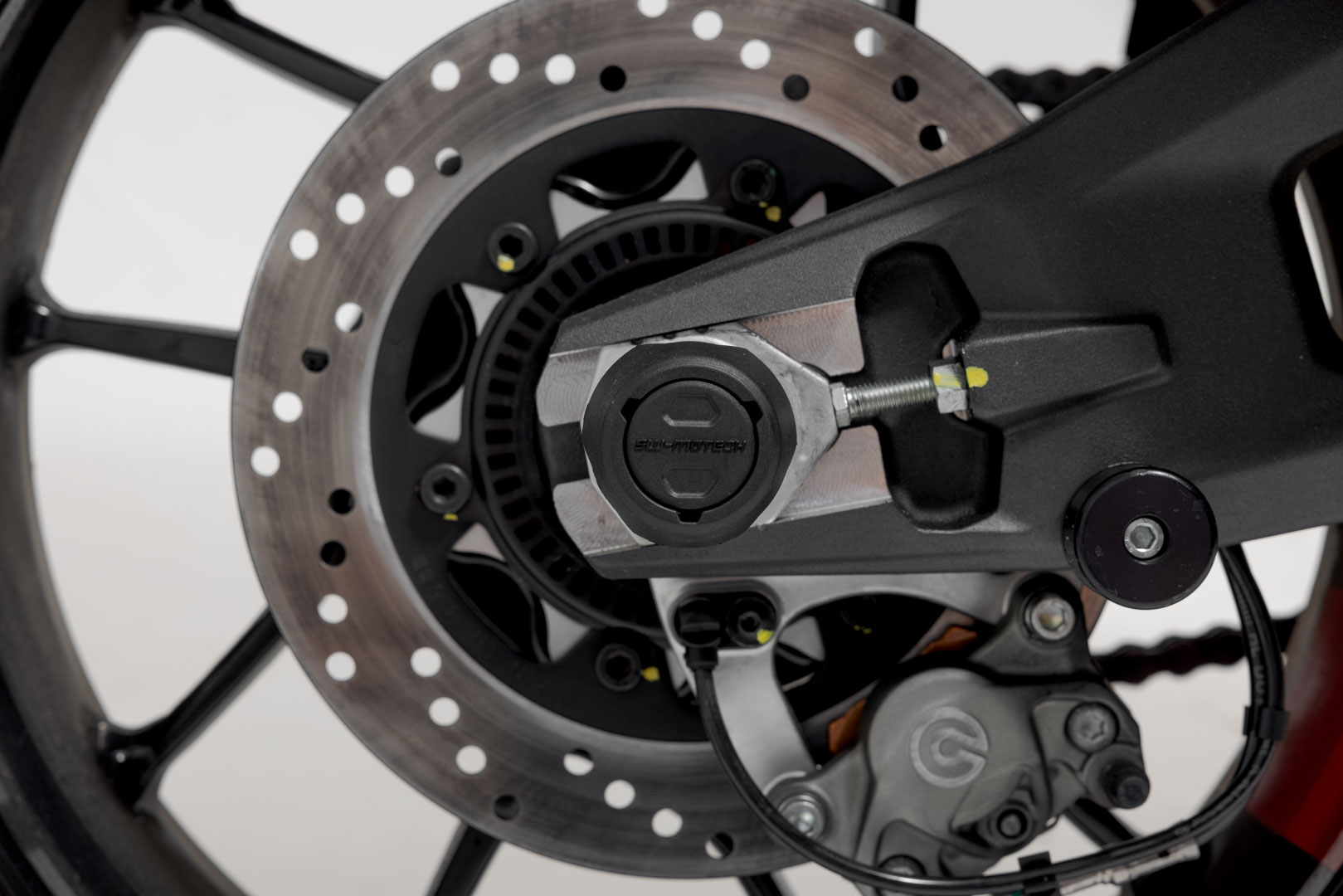 Set SW-Motech Slider pentru puntea spate - Negru. Ducati / KTM / CFMoto / Husqvarna. Figura 3