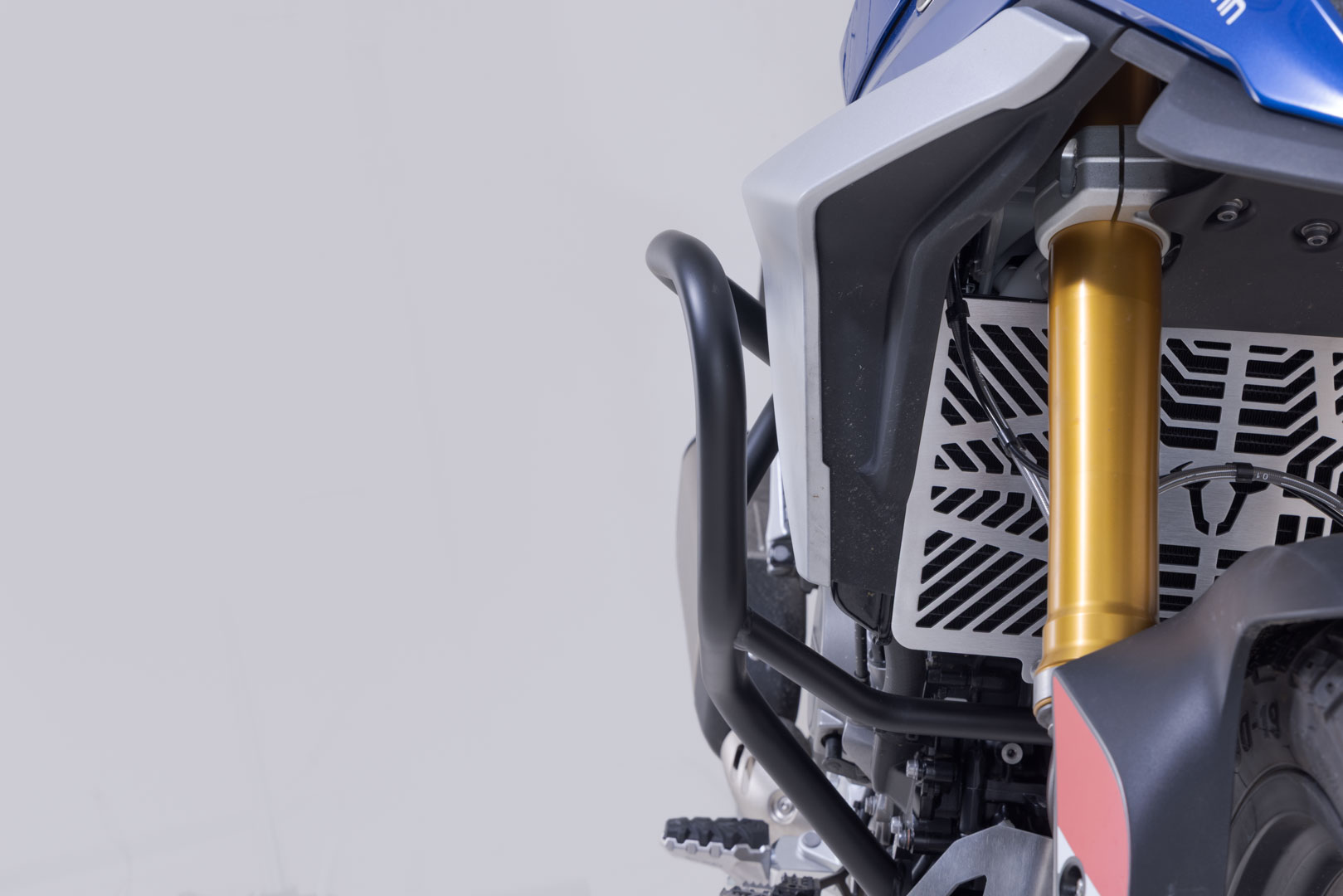 SW-Motech Crash bar - Black. BMW F 450 GS (25-). Figure 3