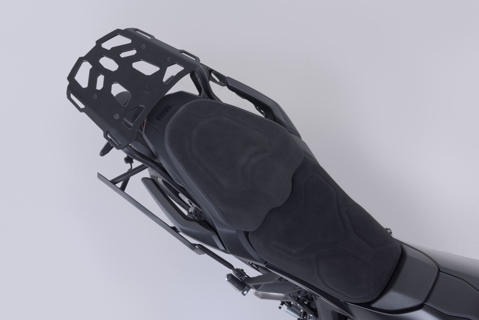 Setul de aventură SW-Motech TRAX ADV - Negru. Yamaha Tracer 7 / GT (25-). Figura 4