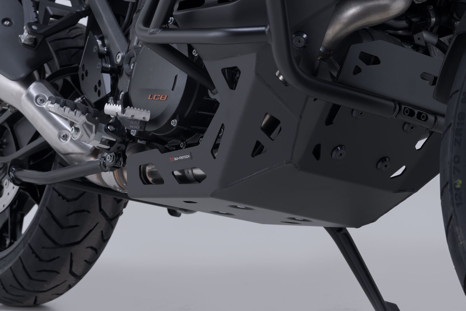 SW-Motech motorskydd - svart. KTM 1290 / 1390 Super Adventure (21-). Figur 4