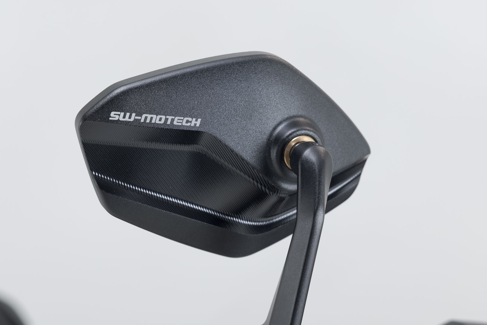 SW-Motech Bar ändspeglar - Honda CB750 Hornet (22-). Figur 3