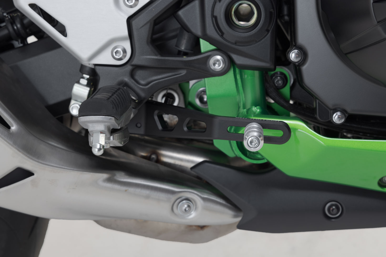 Pedală de frână SW-Motech - Kawasaki Z900 (16-). Figura 3