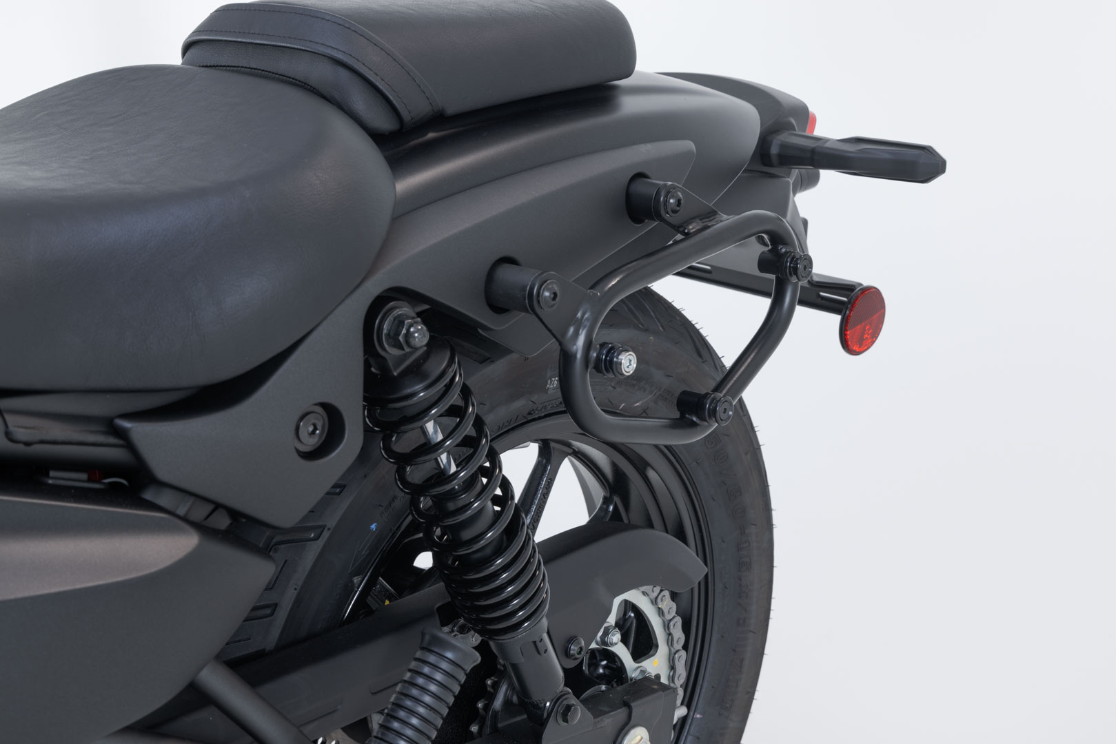 SW-Motech SLC bočný nosič vľavo - Kawasaki Eliminator 500 (23-). Obrázok 4