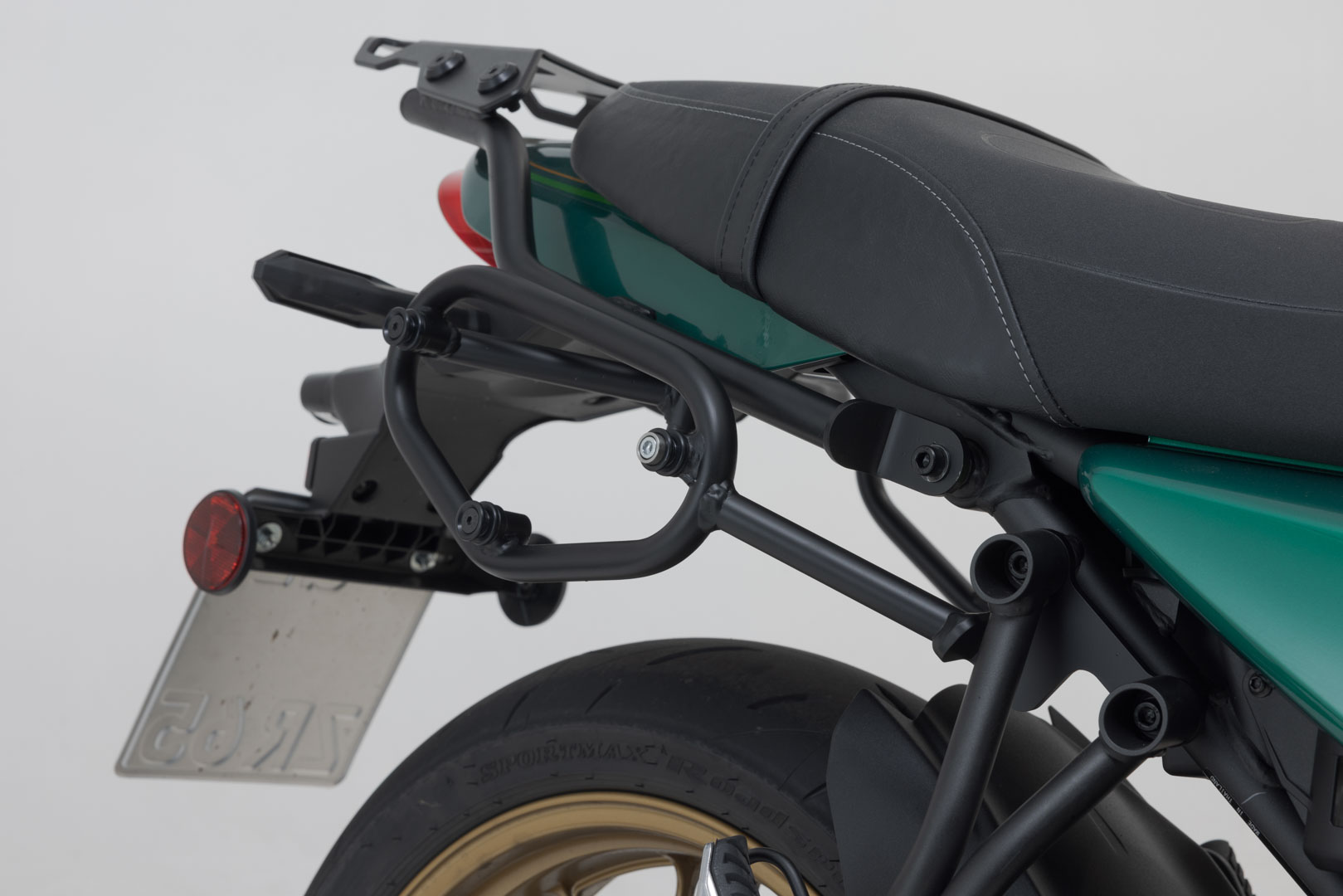 SW-Motech URBAN ABS sidohöljessystem - 2x 16,5 l. Z650RS (21-)/ Z650RS 50:e Anni (22-). Figur 4