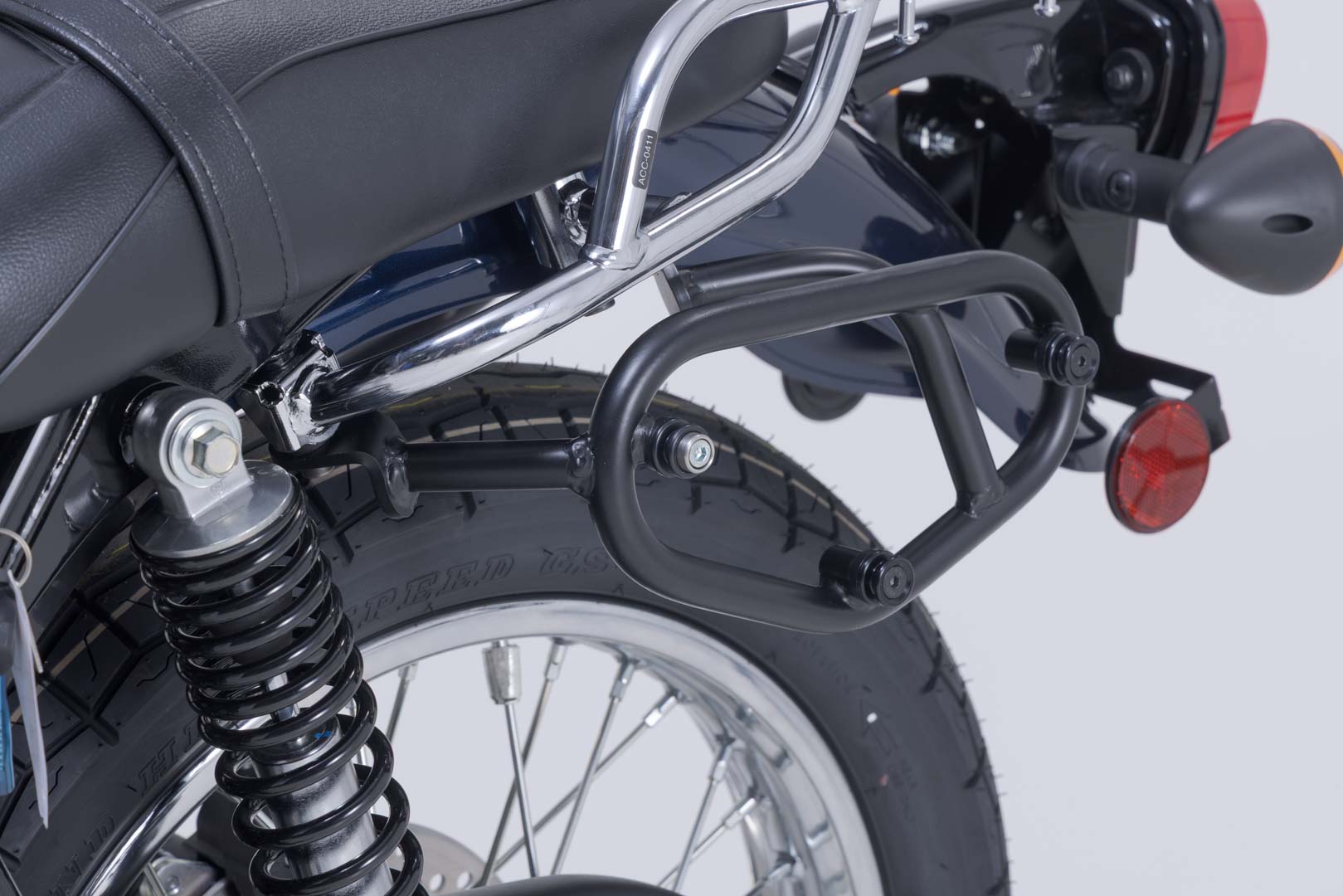 SW-Motech SLC portavion pe partea stângă - Kawasaki W230 (24-). Figura 4