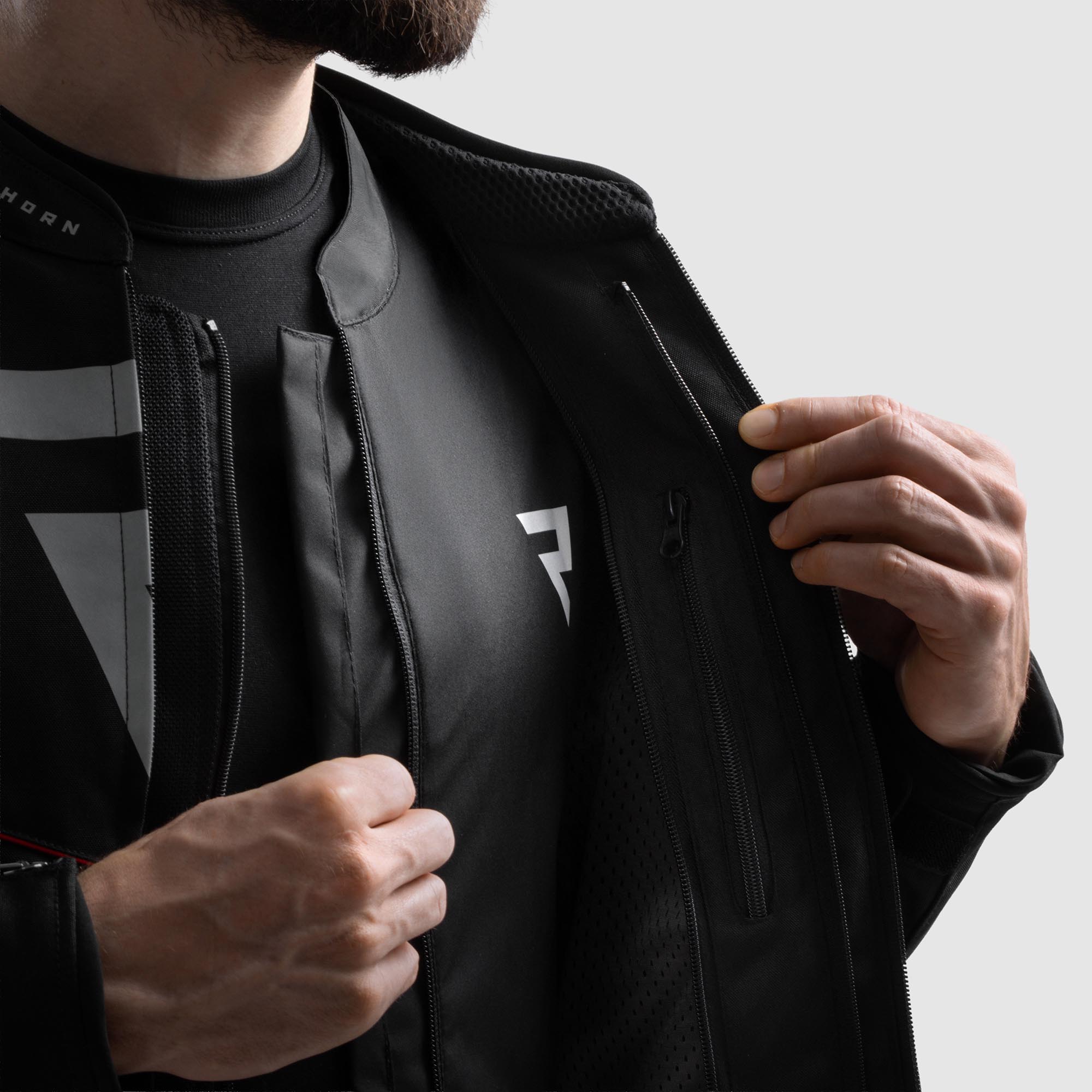 Rebelhorn Vandal 2 waterproof Motorcycle Textile Jacket black/red 5XL Figure 10