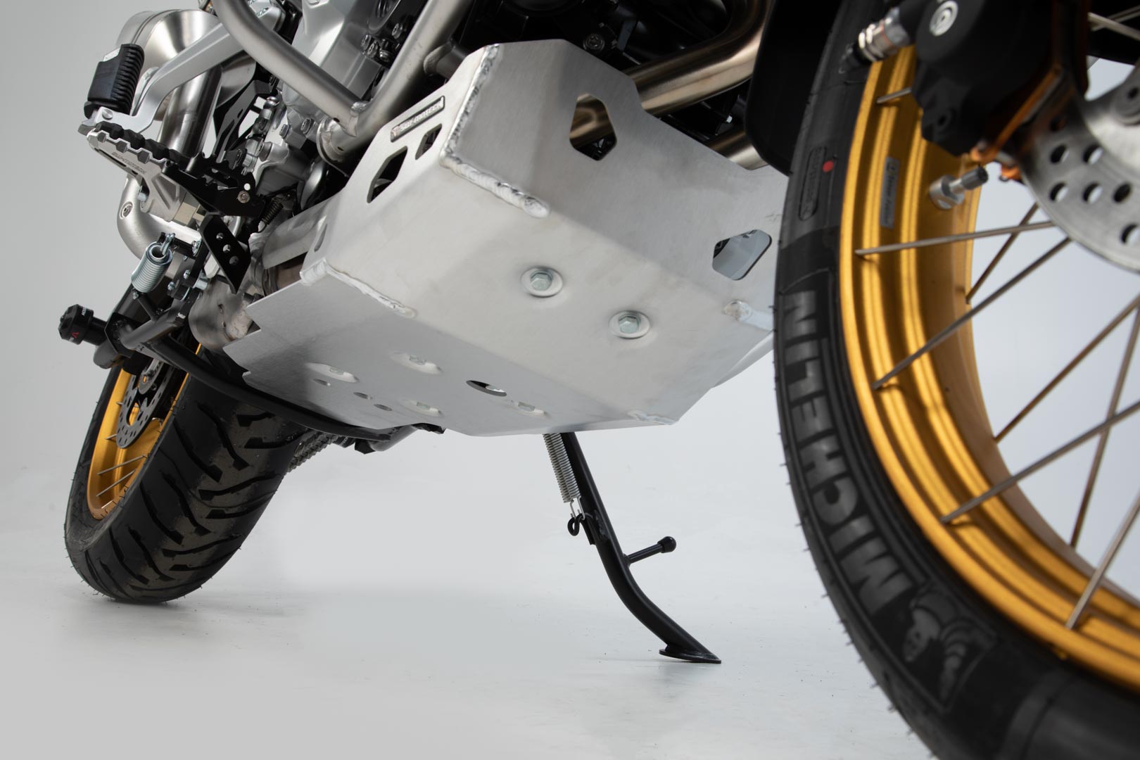 SW-Motech Motorskydd - Silver. BMW F 850 GS Adventure (18-). Figur 3