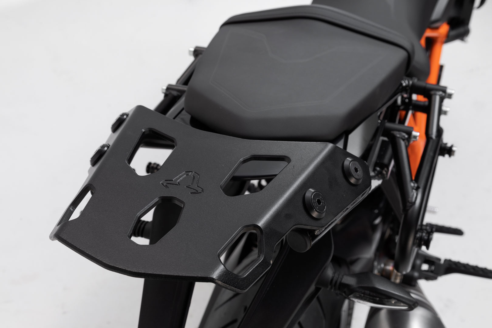 SW-Motech STREET-RACK - Negru. KTM 1290 Super Duke (16-19). Figura 5