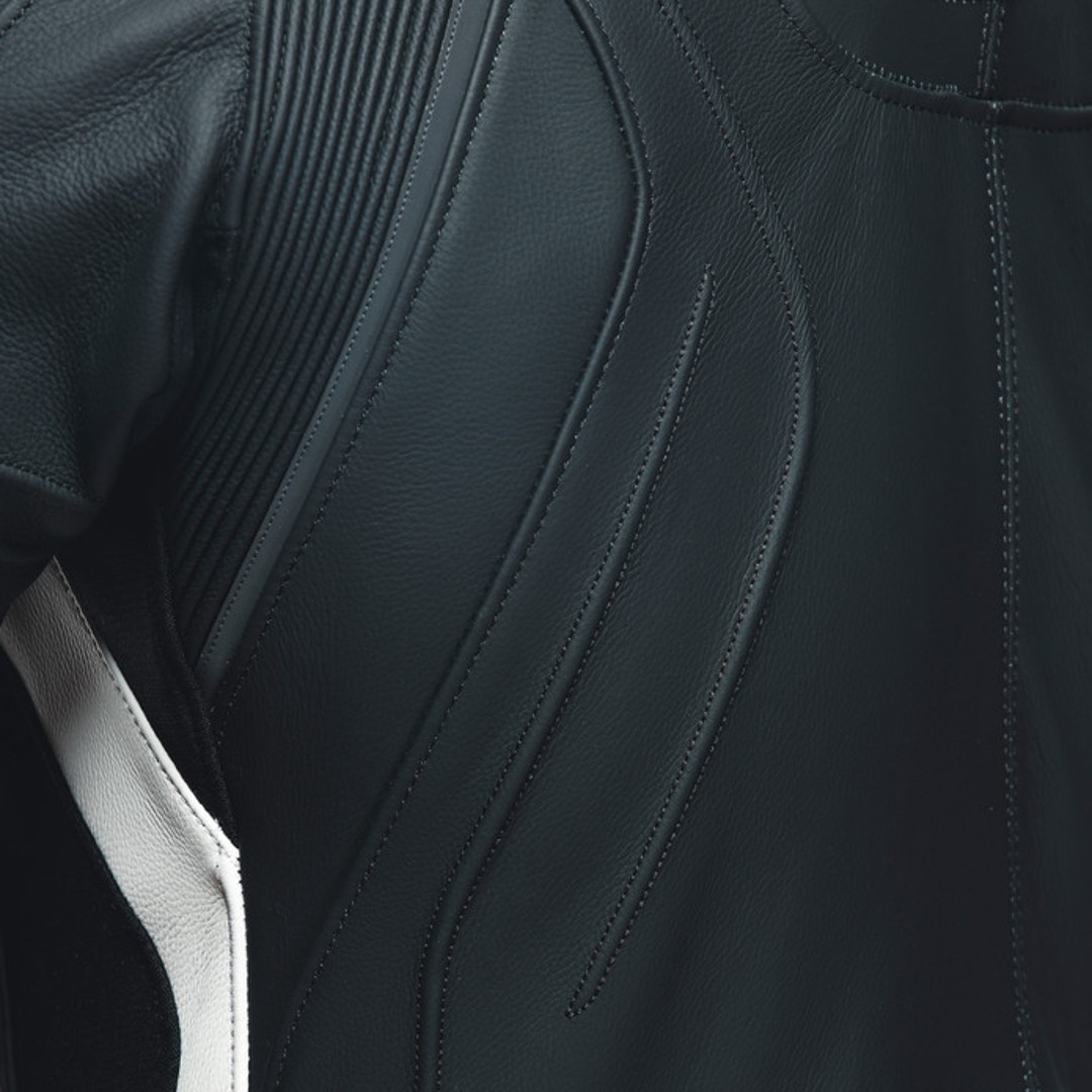 Dainese Avro 4 2-Piece Motorcycle Leather Suit black/white 122 Figure 6