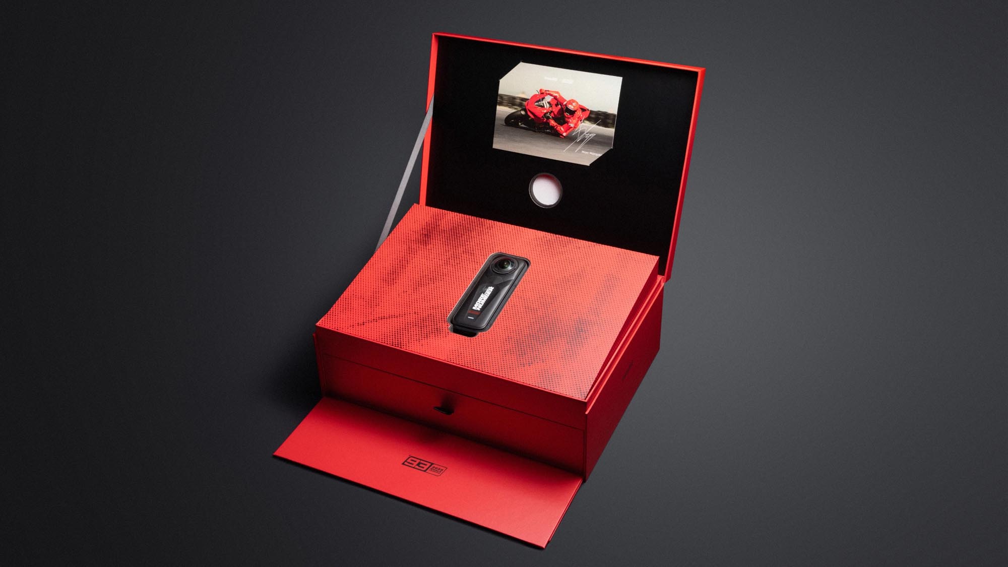 Insta360 X5 MM93 2025 Championship Edition Cameră de acțiune Figura 4