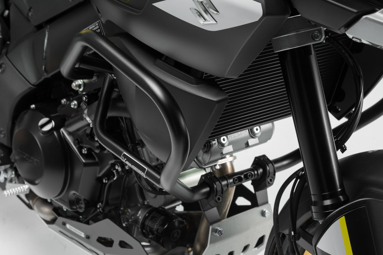 Sw-Motech Crash bar - Preto. Suzuki V-Strom 1000 (14-19). Figura 1