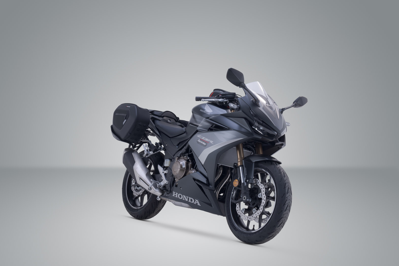 Set de geantă SW-Motech PRO BLAZE H - Negru. Honda CBR300R, CBR500R/ CB500F (16-). Figura 2