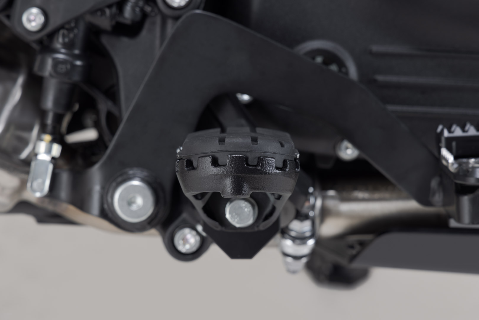 SW-Motech ION fotstödskit – svart. Royal Enfield Himalayan 450 / Rally. Figur 5