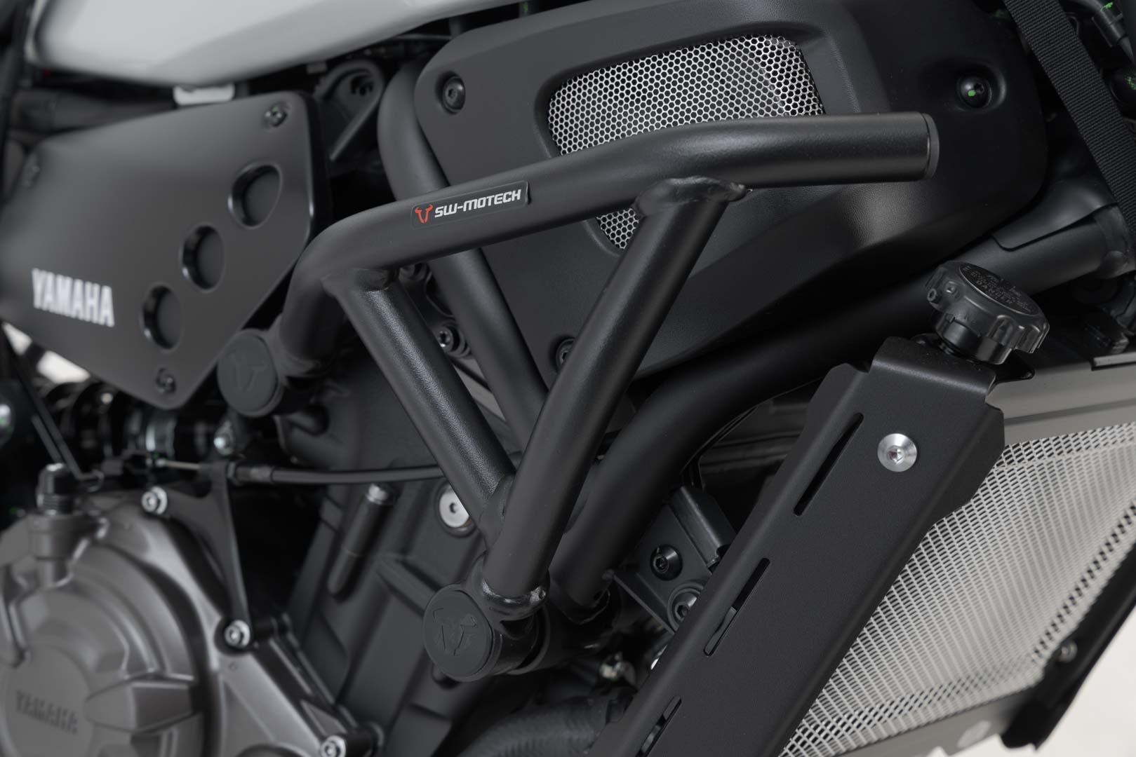 SW-Motech Crash bar - Negru. Yamaha XSR700 (15-) / XSR700 XT (19-). Figura 1