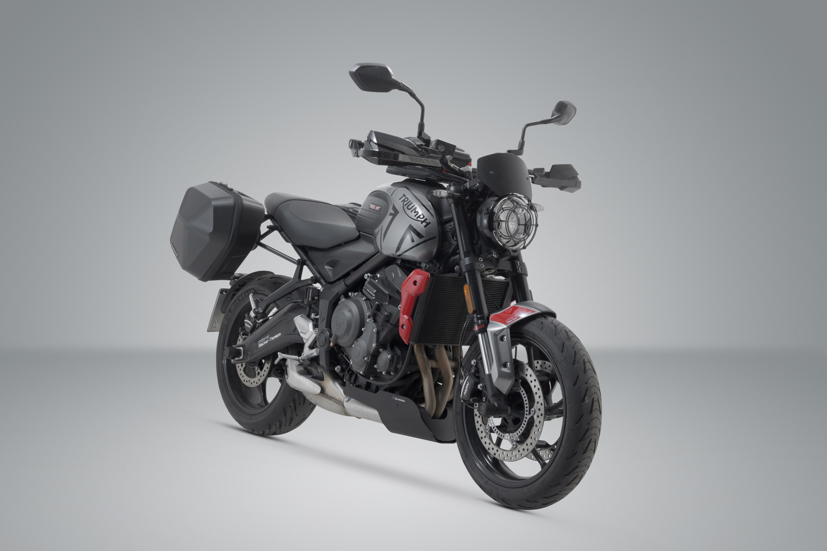 Sistem lateral SW-Motech URBAN ABS - 2x 16,5 l. Triumph Trident 660 (21-). Figura 2