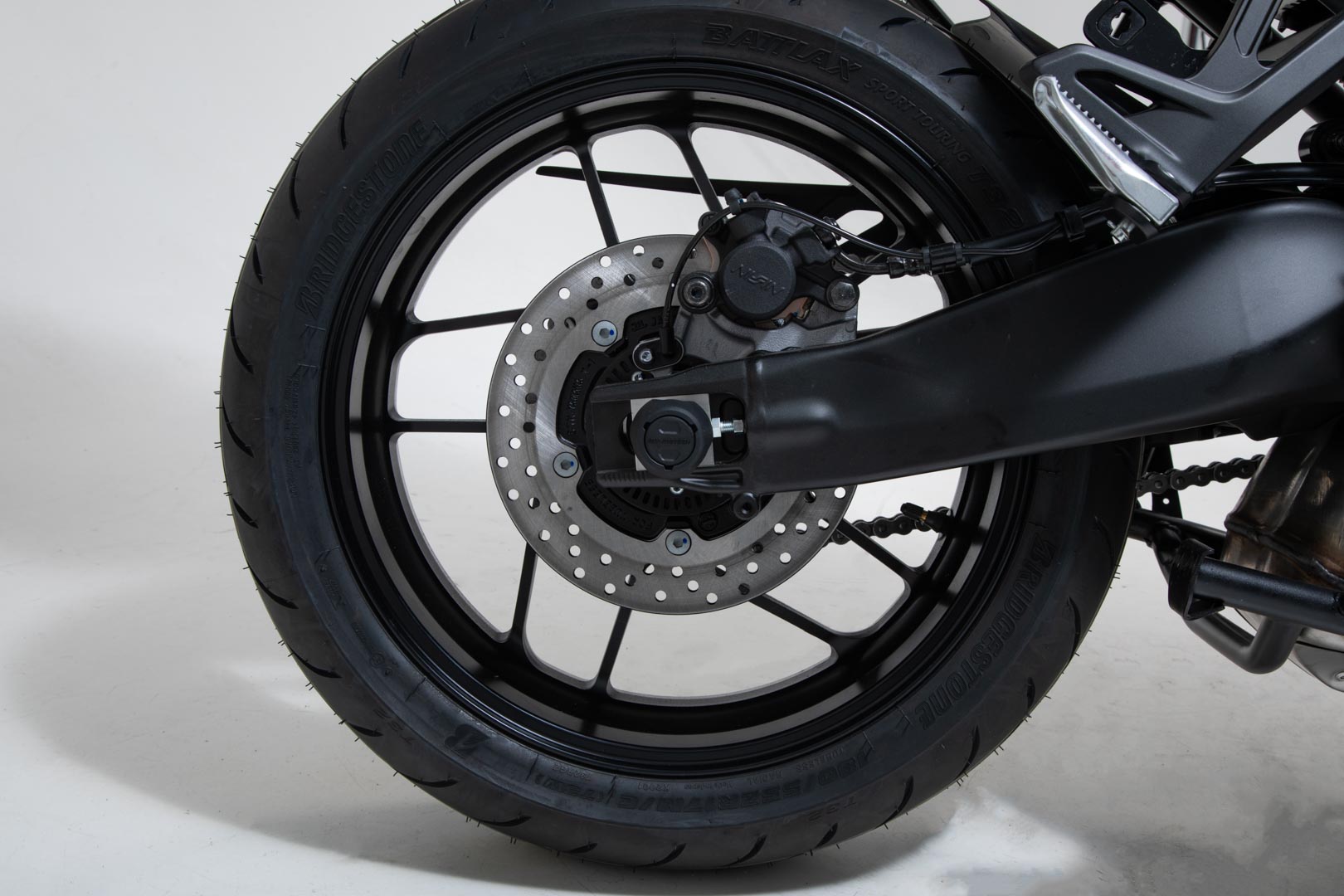 Set SW-Motech Slider pentru puntea spate - Negru. Yamaha Tracer 9 / GT (20-). Figura 2