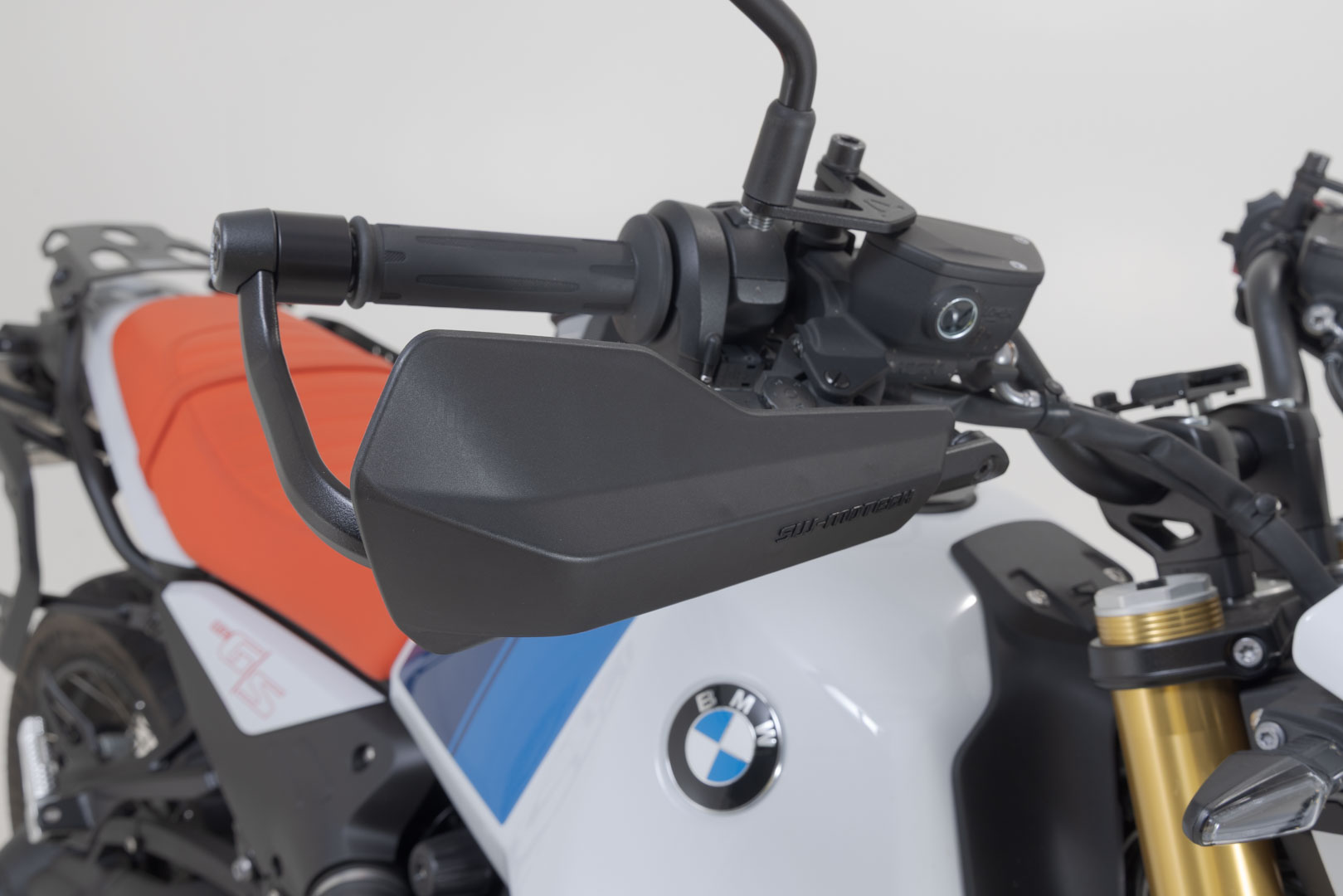 Kit SW-Motech Sport de protecție de mână - Negru. BMW R nineT (16-) modele, modele R 12. Figura 4