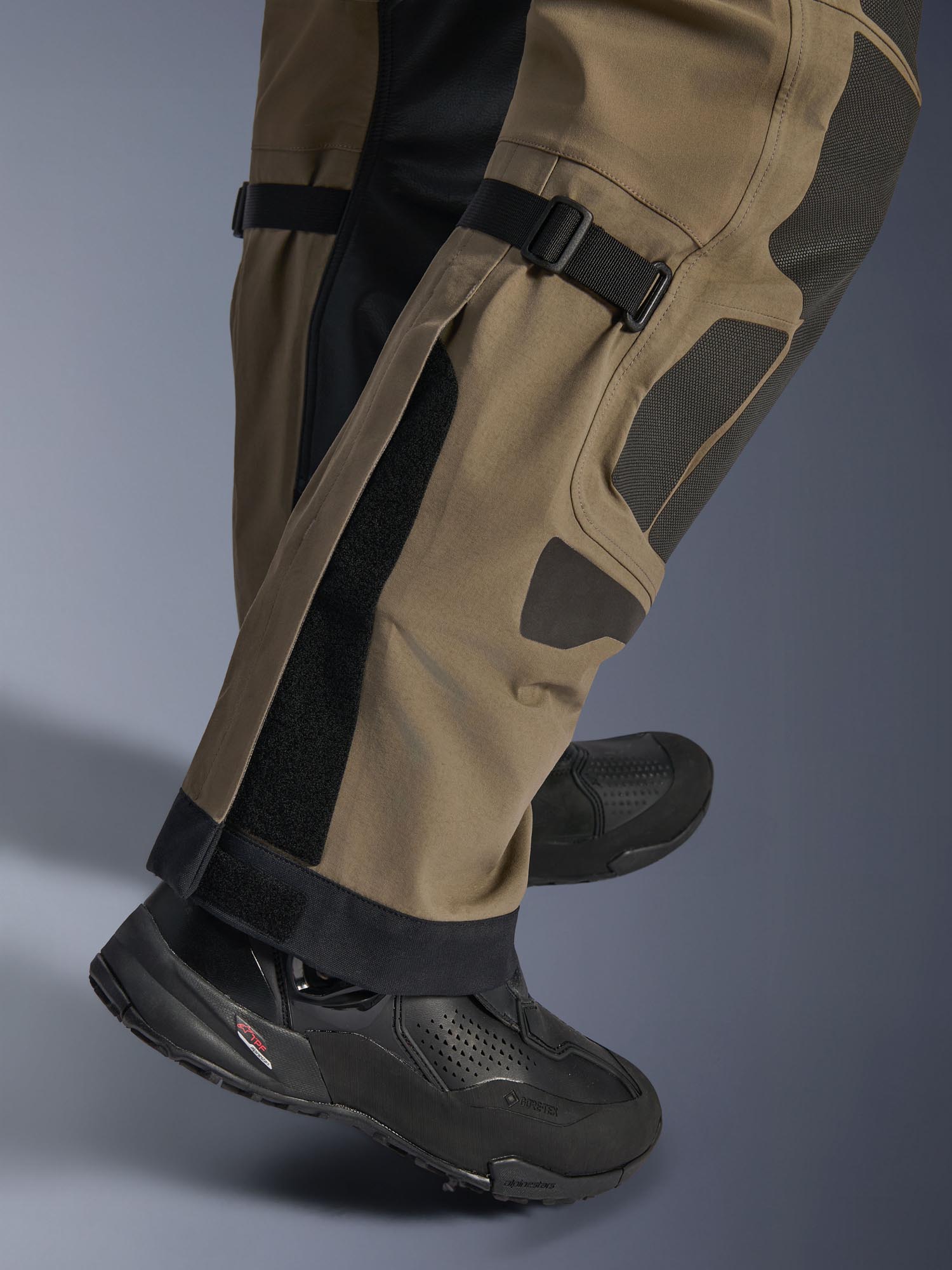 Alpinestars Nazca 3L Gore-Tex Pro waterproof Motorcycle Textile Pants black/brown L Figure 6