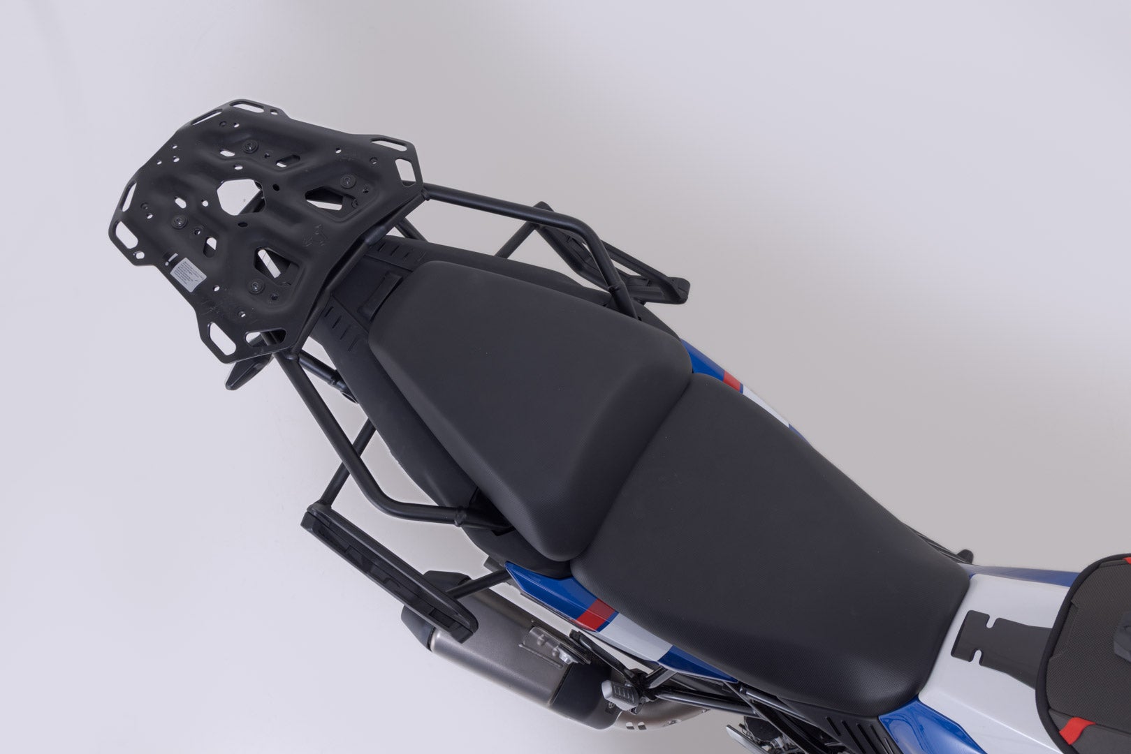 SW-Motech V-LOC Side Carrier right - BMW F 450 GS (25-). For BMW luggage rack. Figure 5