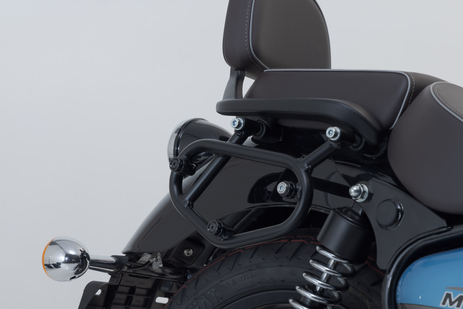 SW-Motech SLC portavion lateral dreapta - Royal Enfield Meteor 350 (19-). Figura 4