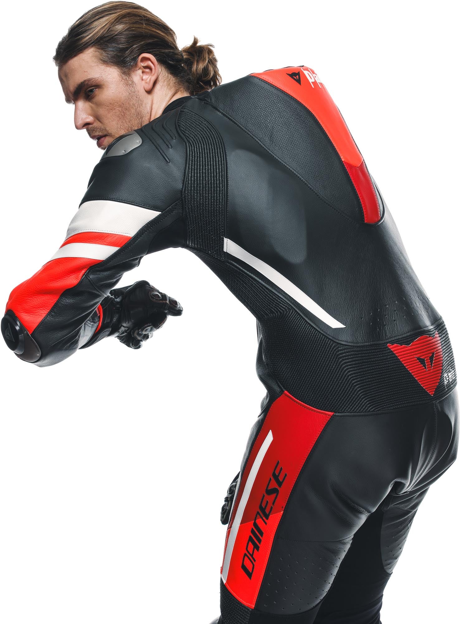 Dainese Misano 3 D-Air Airbag 2.0 perforated One Piece Motorcycle Leather Suit black/red 64 Figure 7