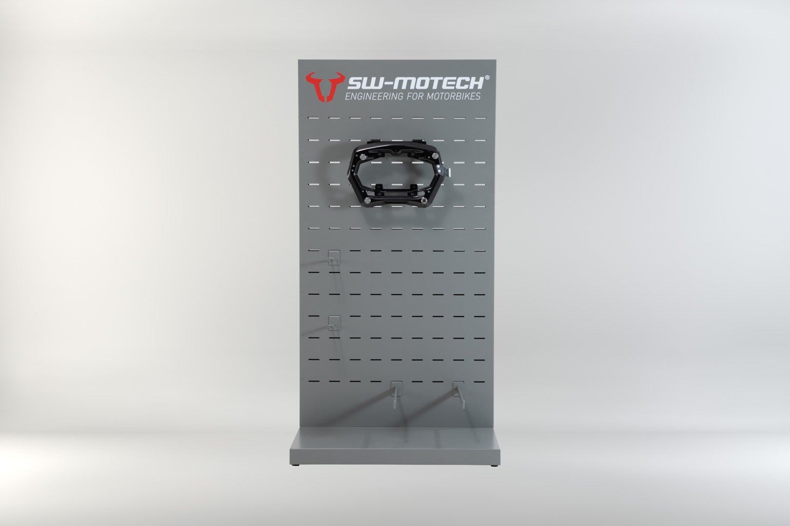 SW-Motech Présentoir de vente aménagé - Thème : support latéral PRO prod. et accessoires. Figure 2