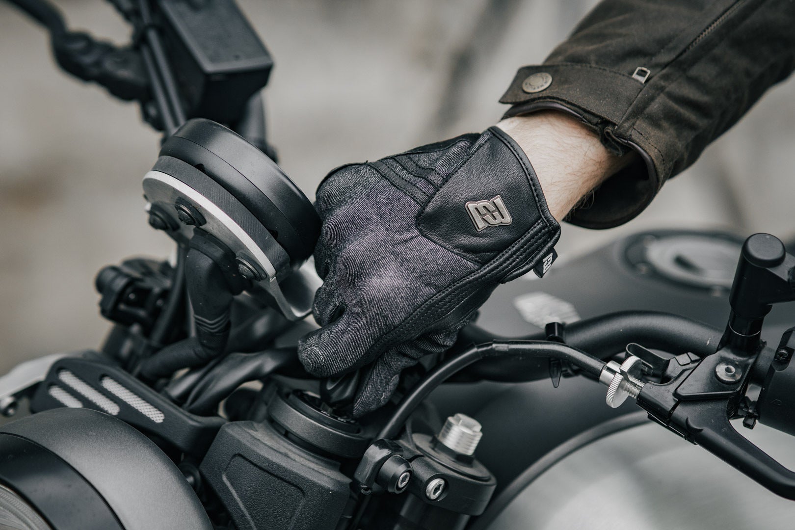 Side view of Bogotto Bolt Motorcycle Gloves