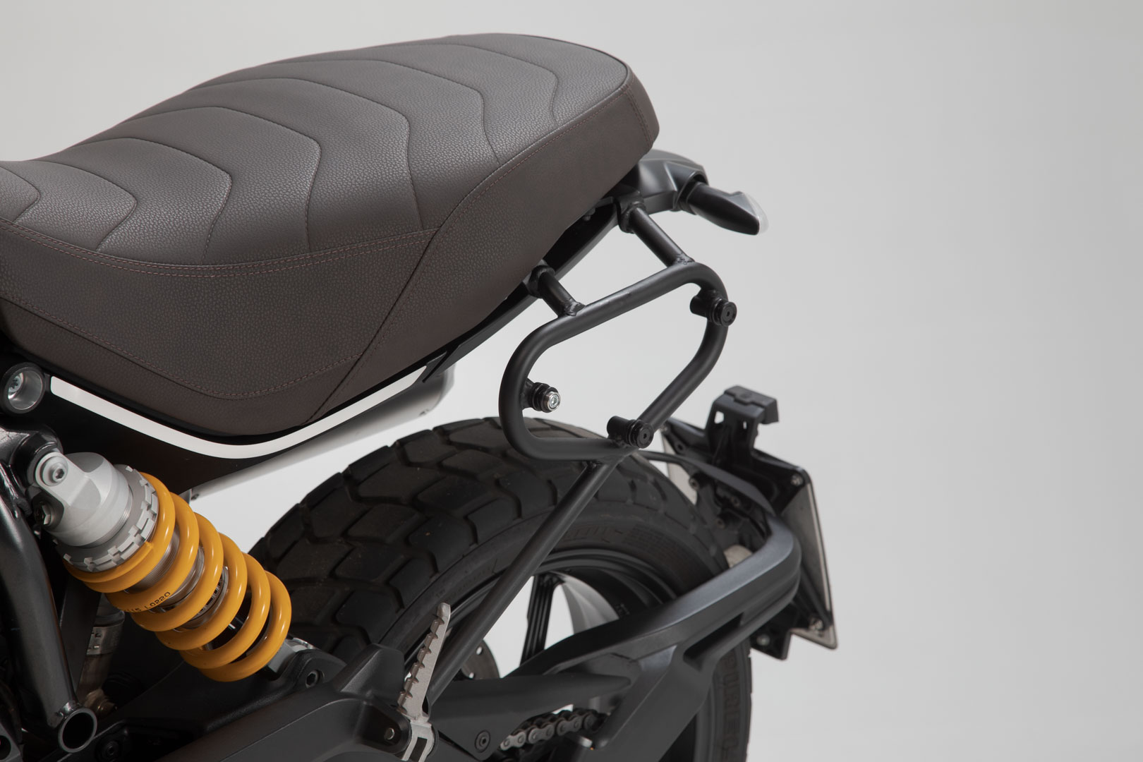 SW-Motech SysBag WP M - modele Ducati Scrambler. Figura 3