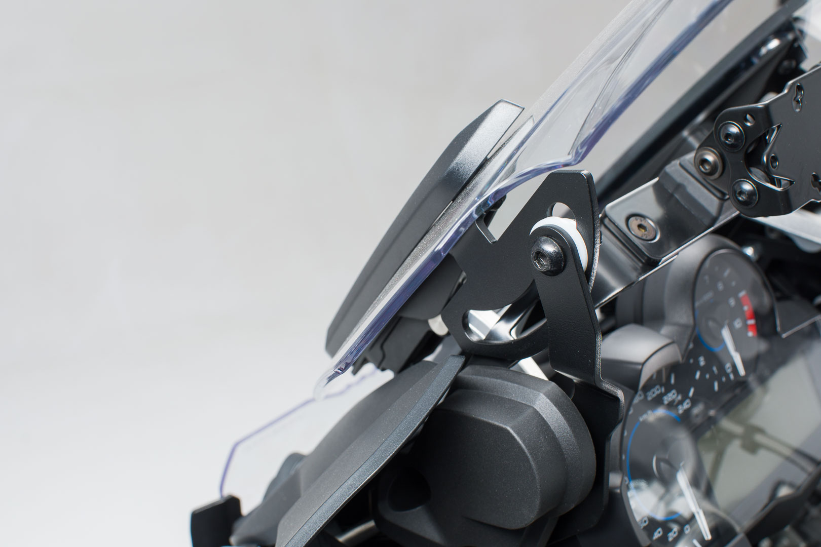 Întărirea ecranului SW-Motech - Negru. BMW R 1200 GS (12-), R 1250 GS (18-). Figura 3