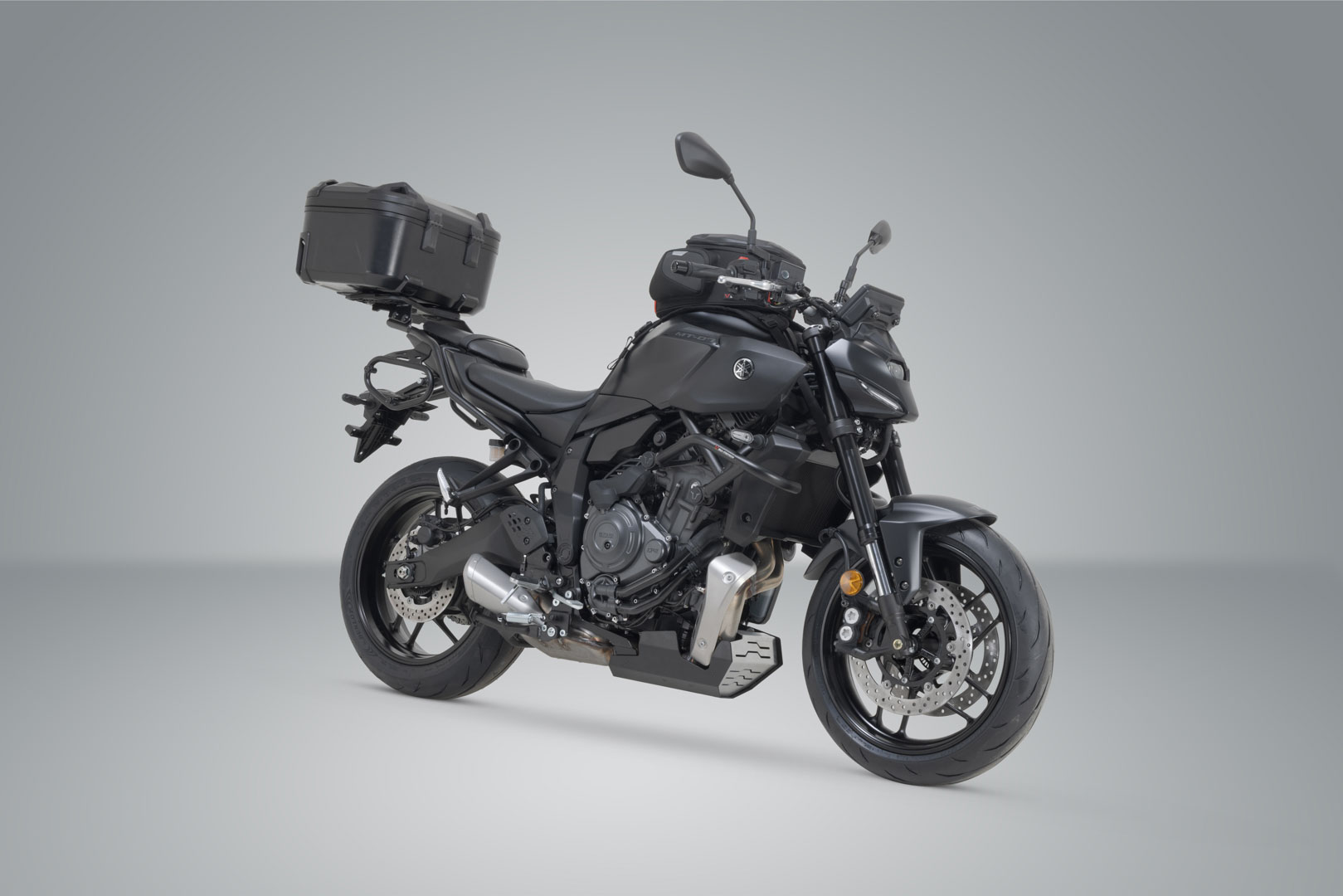 SW-Motech DUSC L top case system - Negru. 41 l. Yamaha MT-07 (24-). Figura 2