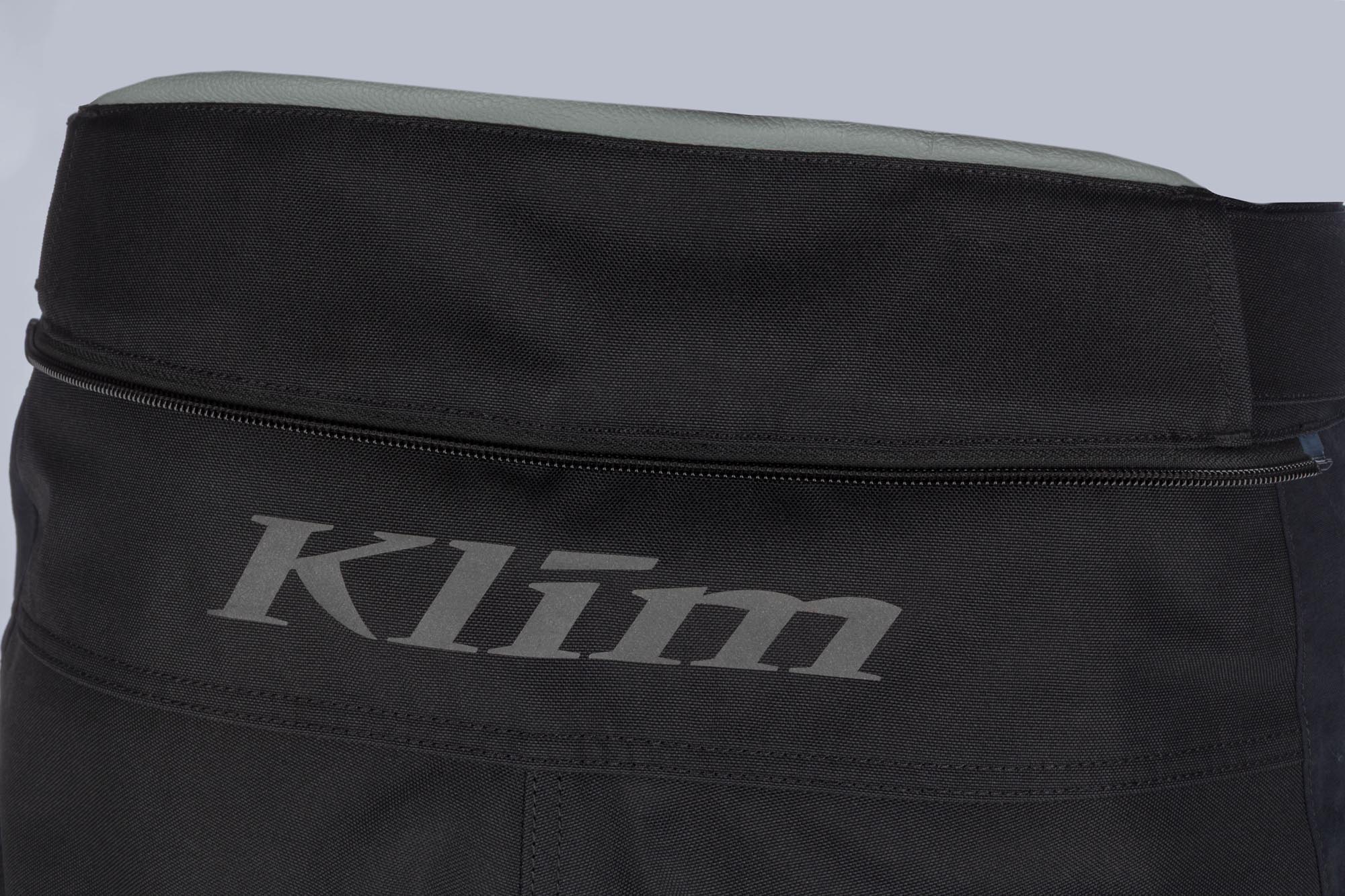 Klim Latitude Rogue Gore-Tex Motorcycle Textile Pants black Short 34 Figure 5
