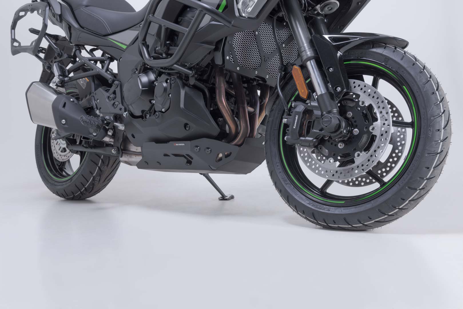 Protecție motorului SW-Motech - Neagră. Kawasaki Versys 1100 / 1100 SE (24-). Figura 1