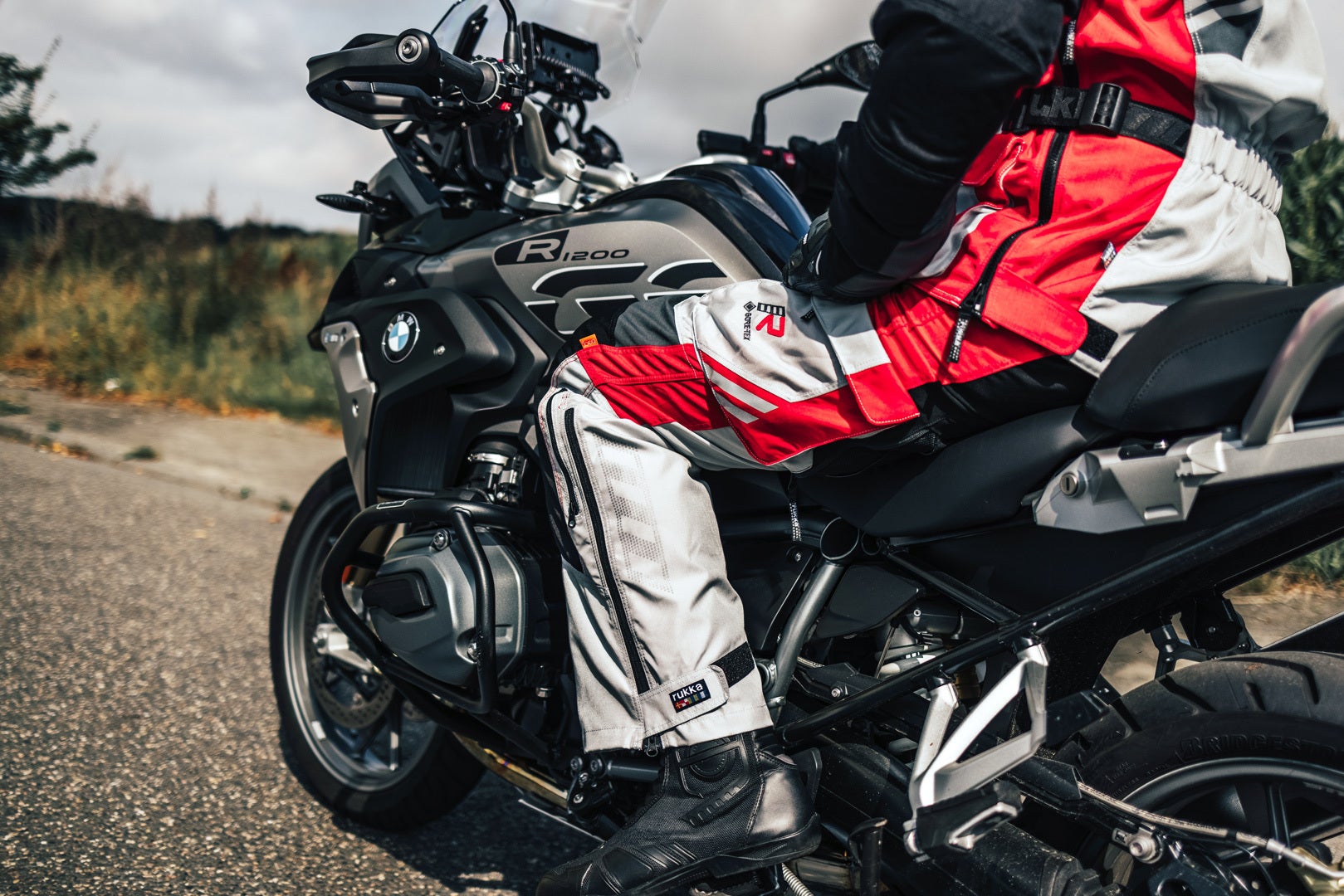 Rukka Offlane Pantaloni tessili da moto grigio/rosso 48 L30 Figura 3