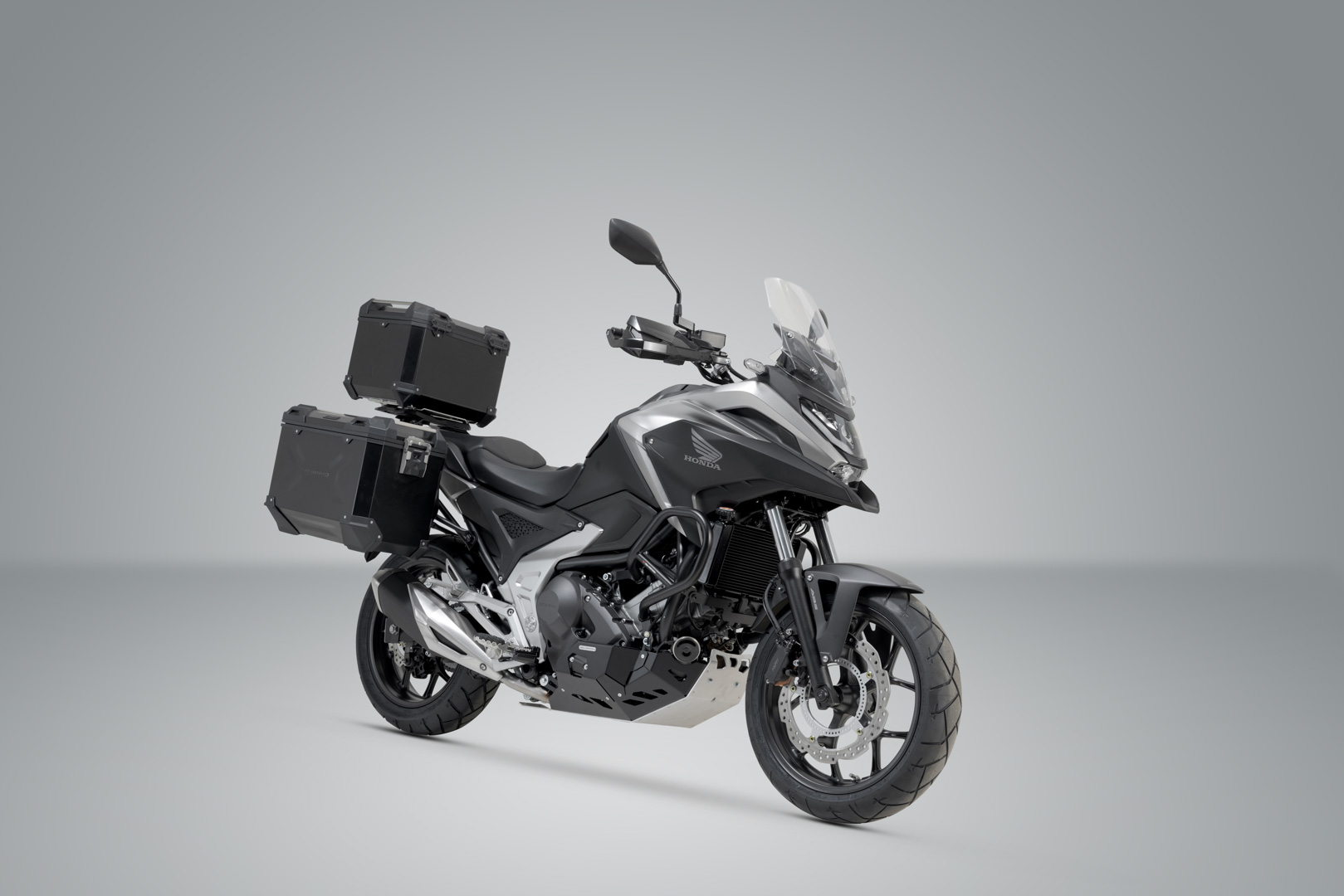 Setul de aventură SW-Motech TRAX ADV - Negru. Honda NC750X / XD (20-). Figura 2