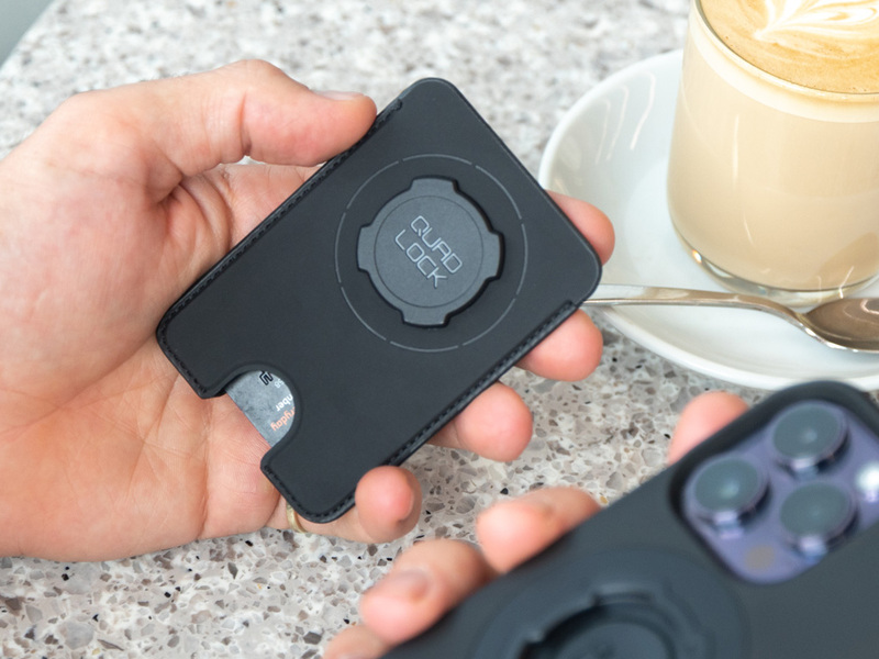 Quad Lock MAG-korthållare Figur 8