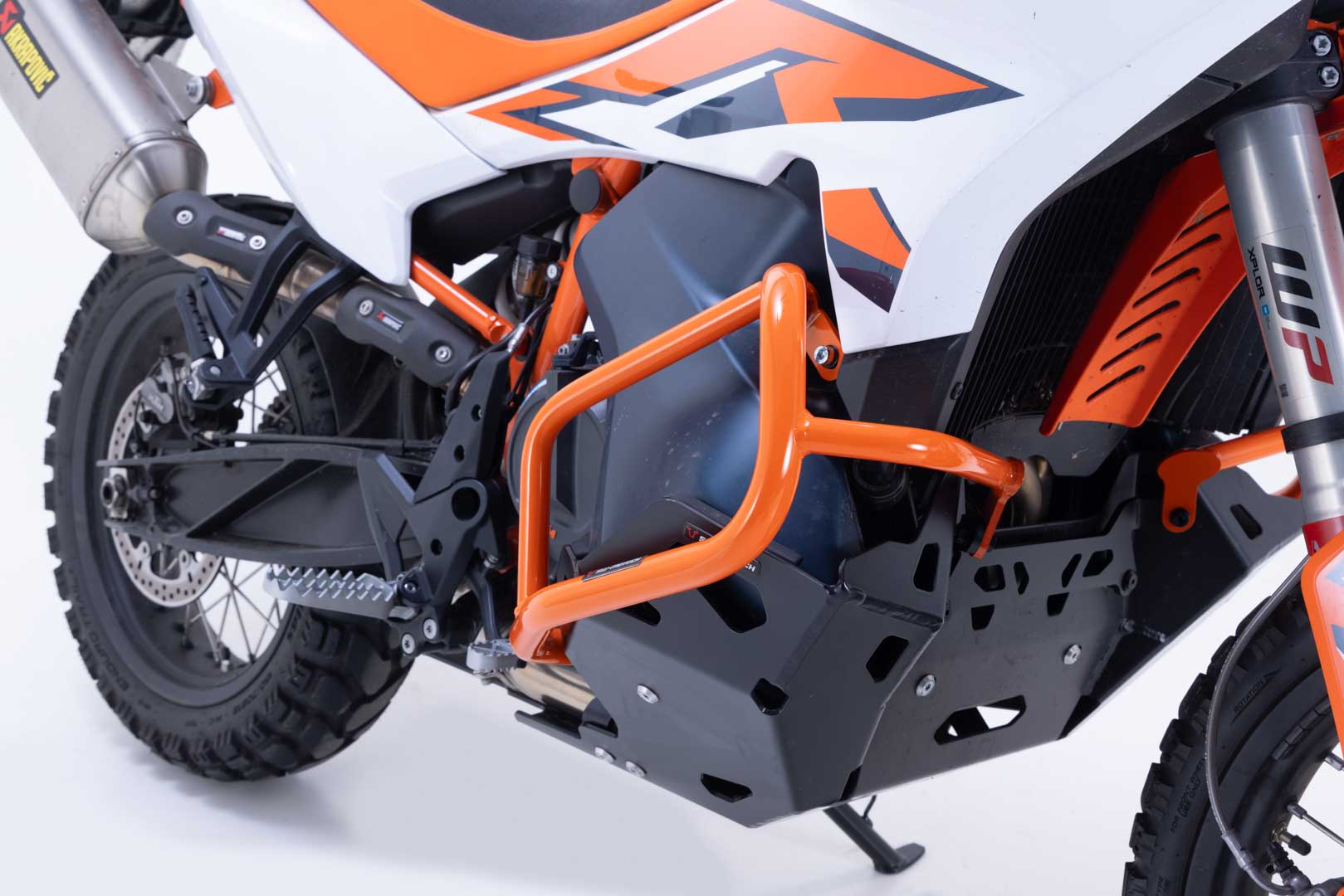SW-Motech Crash bar - Portocaliu. KTM 790 Adv (23-), 890 Adv/R (22-). Figura 2