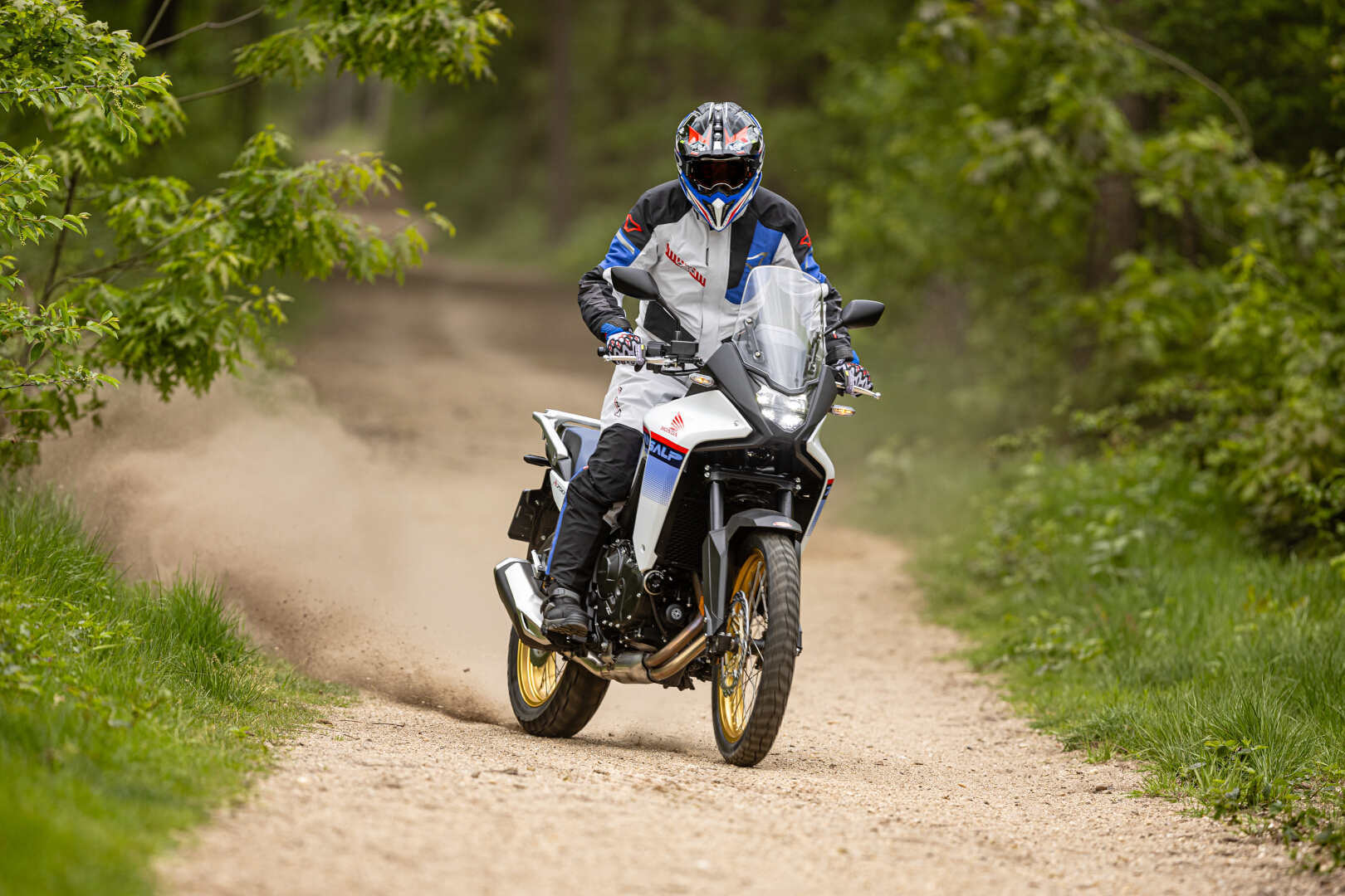 Macna Synchrone waterproof Motorcycle Textile Pants S Figure 5