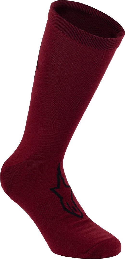 vermelho escuro