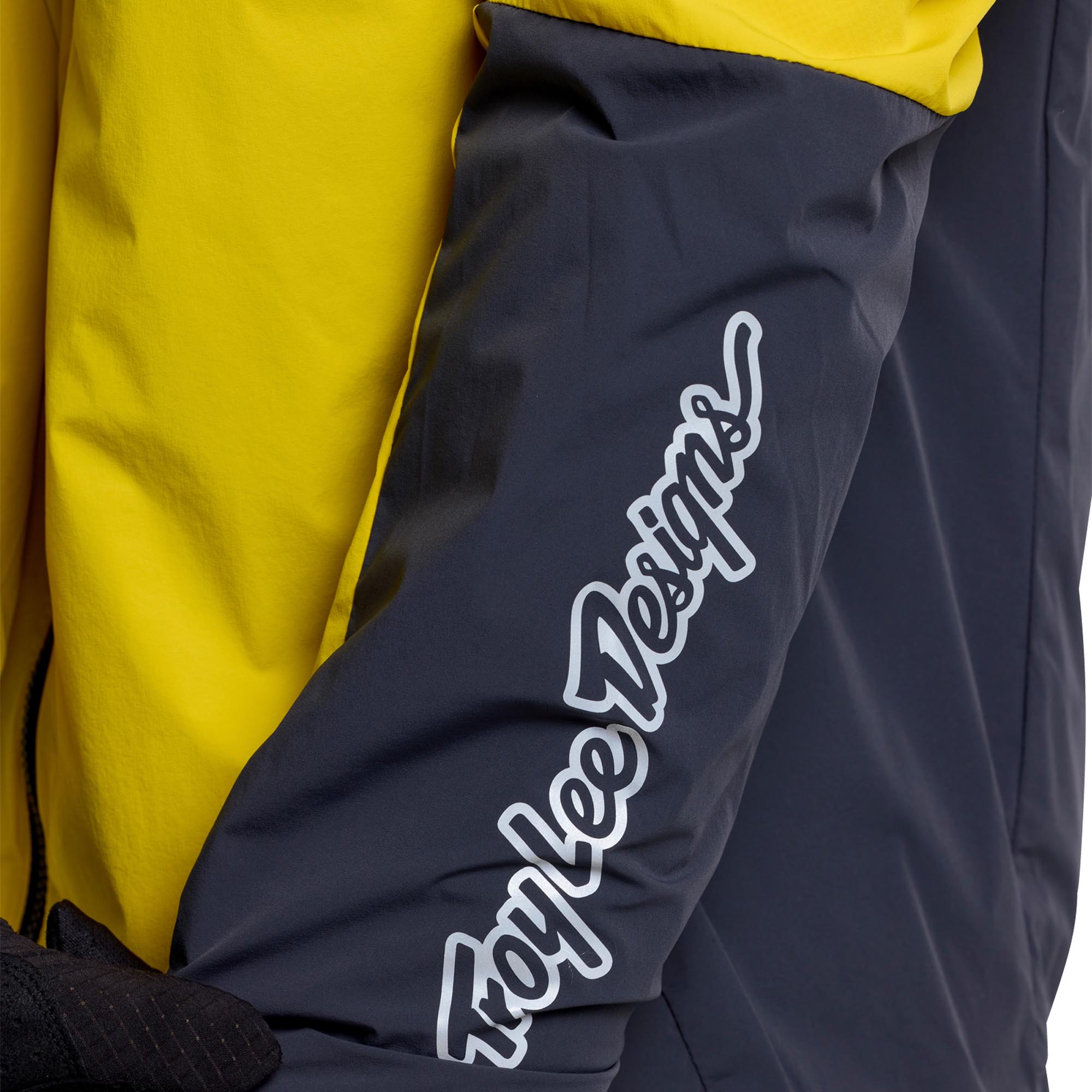 Troy Lee Designs Skyline Pro Mono Bicycle Jacket yellow M Figure 8