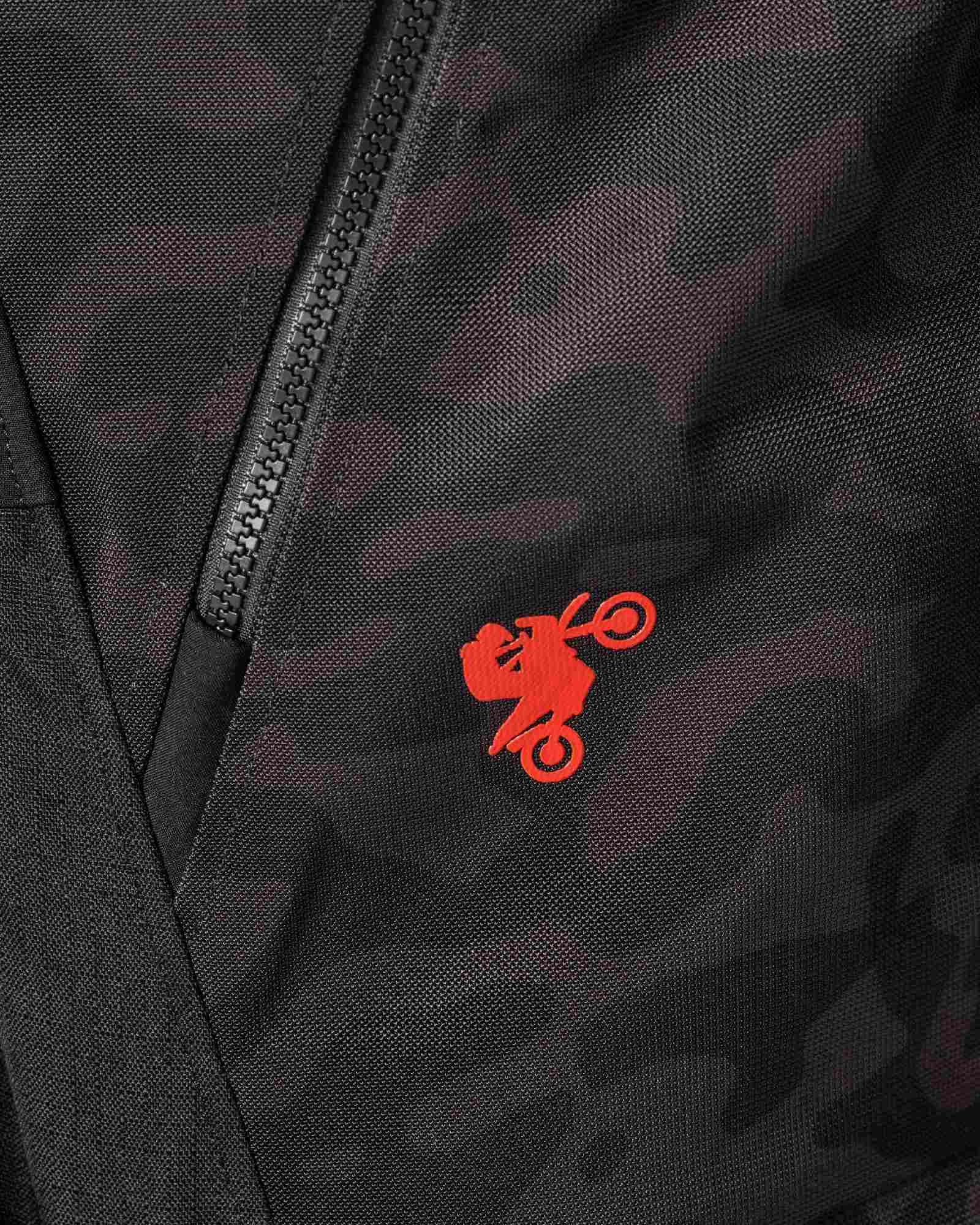 Side view of Revit x Pol Tarrés Africa Motocross Jacket