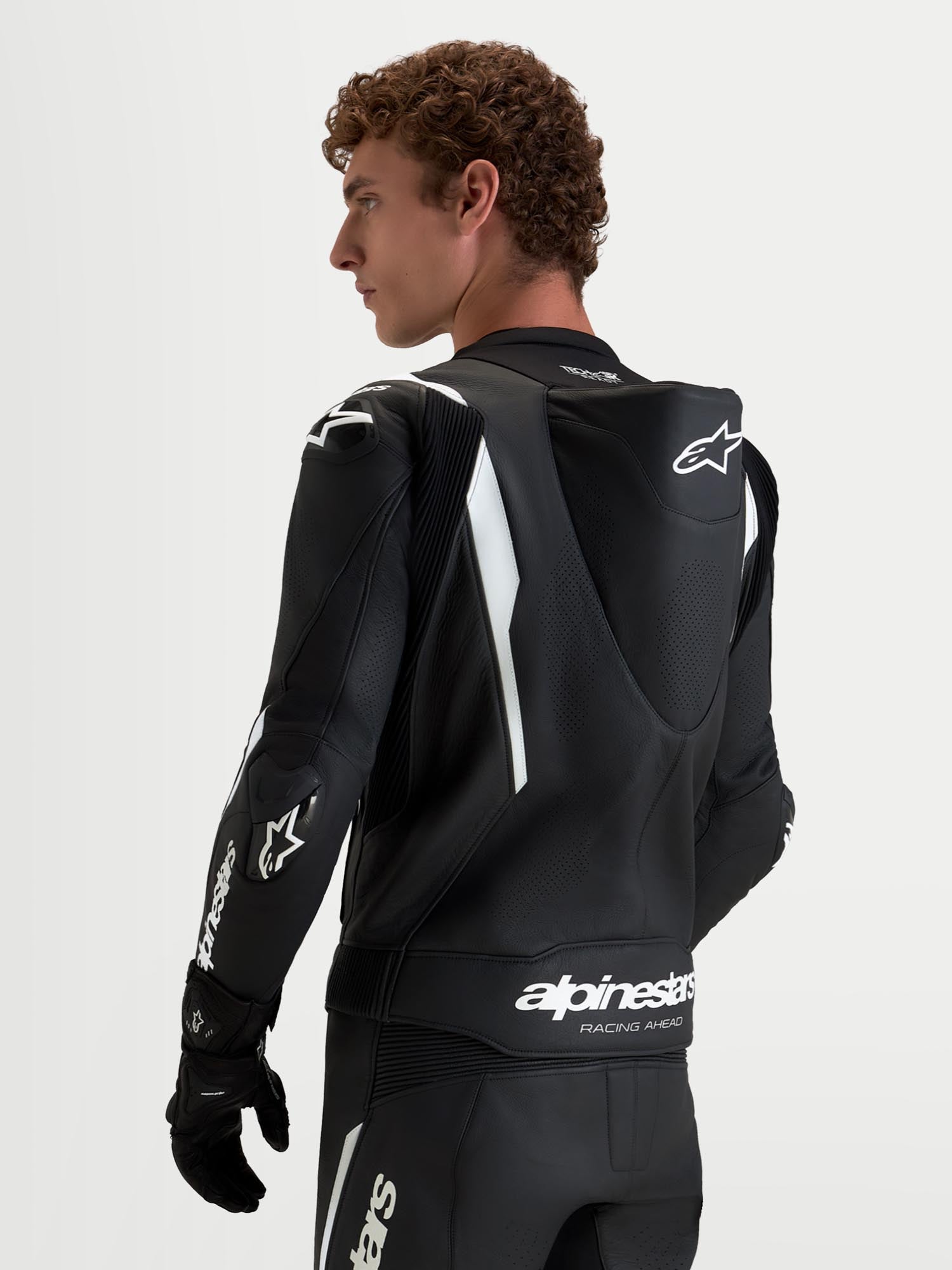 Alpinestars Missile V3 Two Piece Motorcycle Leather Suit black/white 58 Figure 5