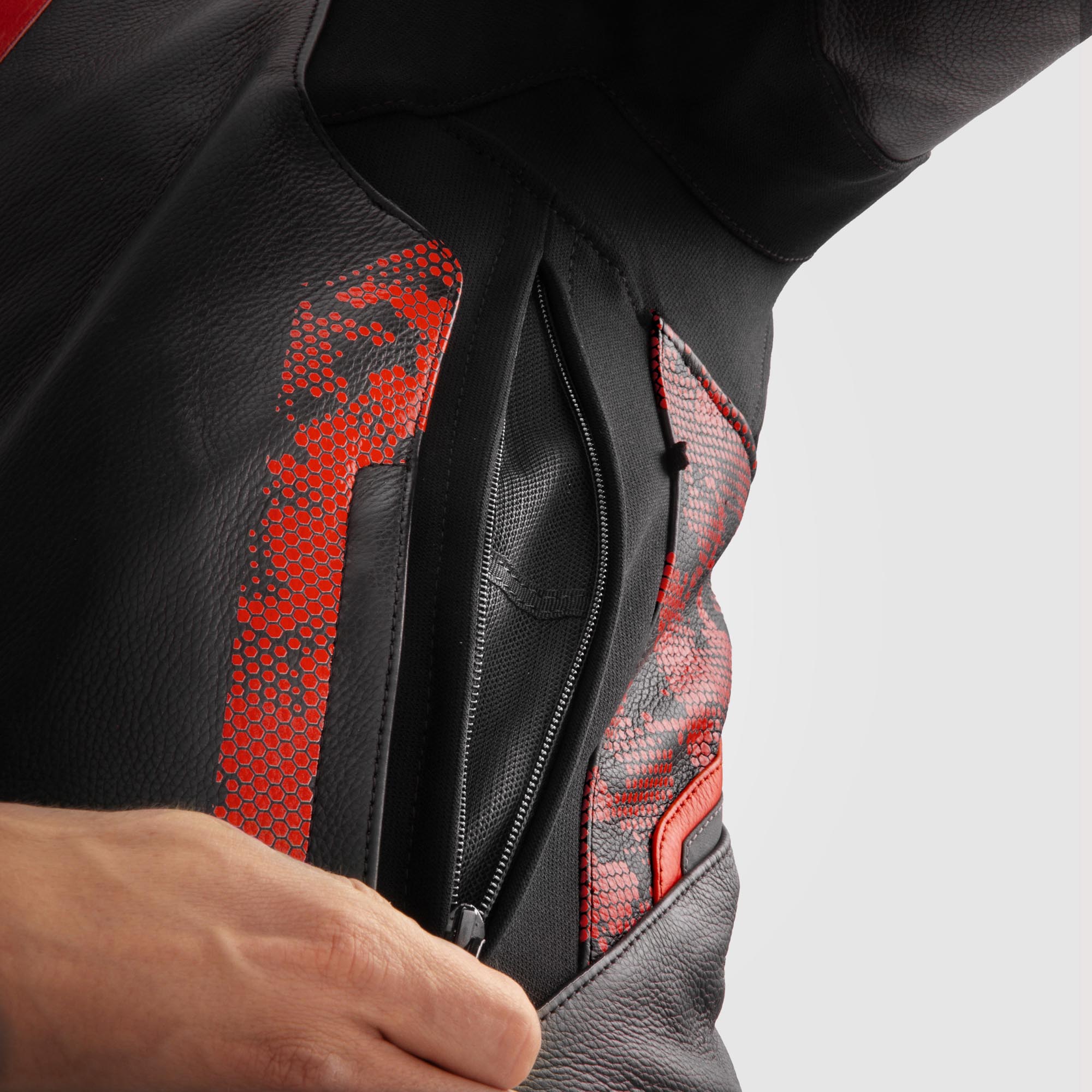 Rebelhorn Veloce Camo Motorcycle Leather Jacket black/red 48 Figure 4