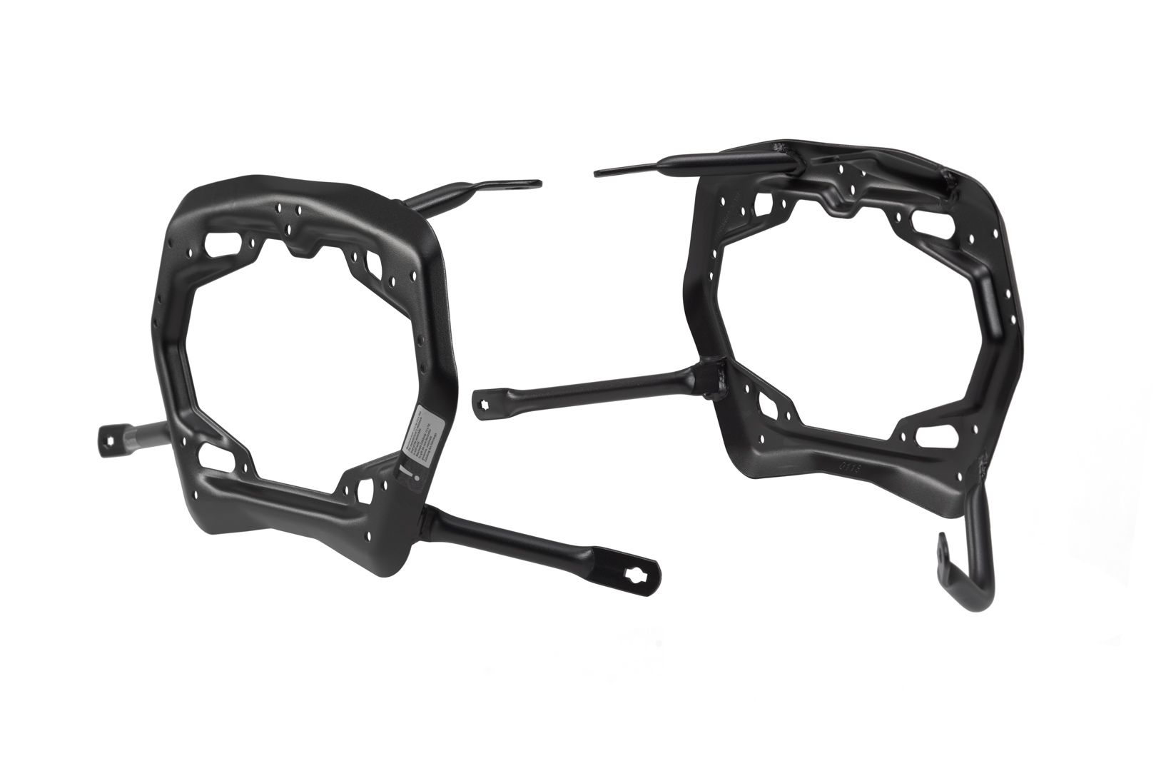 SW-Motech PRO sidebærer – svart. MV Agusta Enduro Veloce (24-). Figur 1