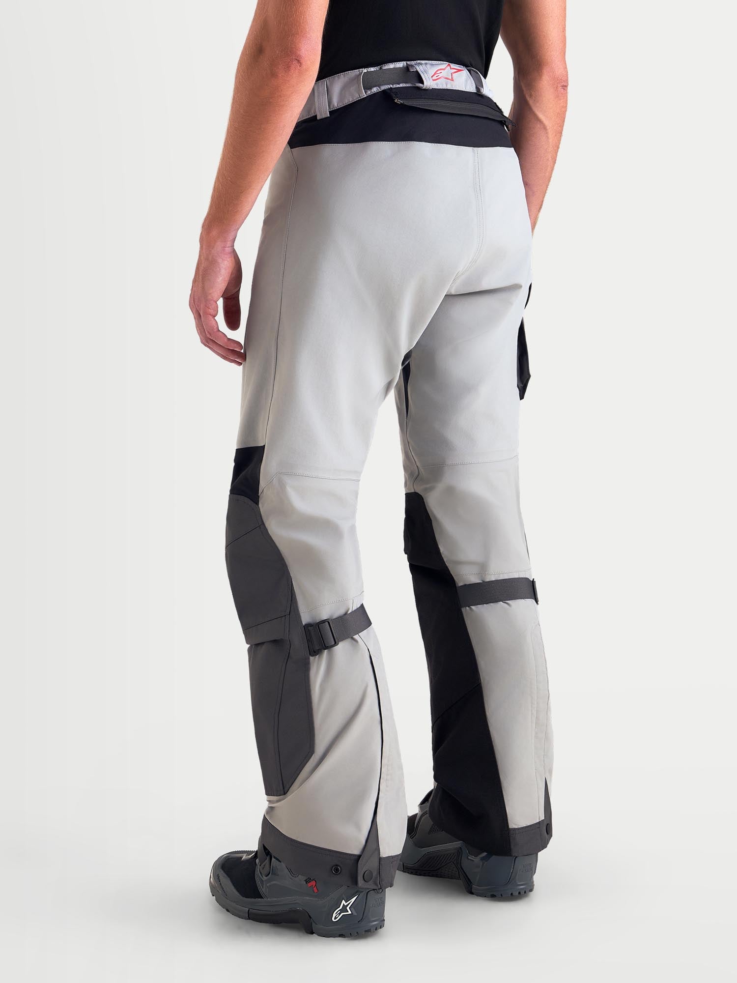Alpinestars Arenis Gore-Tex waterproof Motorcycle Textile Pants grey/black L Figure 4