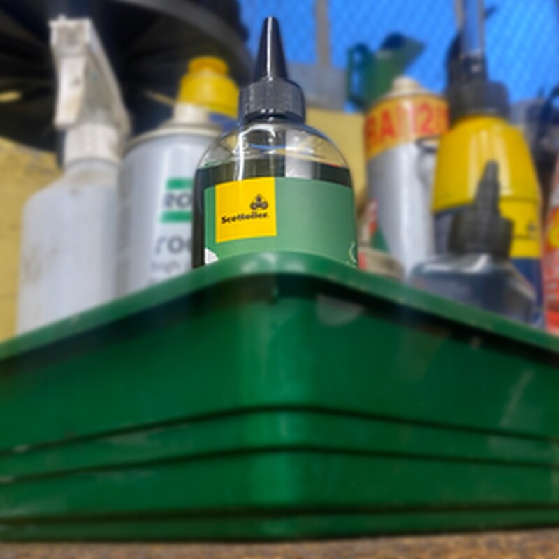 SCOTTOILER Lubrifiant verde biodegradabil pentru sisteme de lubrifiere în lanț - sticlă de 250 ml Figura 5