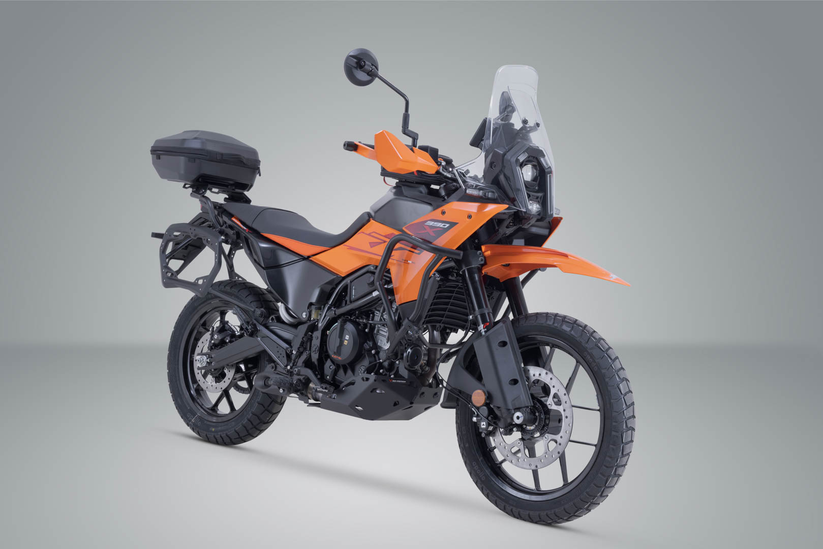 Sistem de carcasă superioară SW-Motech URBAN ABS - Negru. KTM 250 Adv, 390 Adv (25-). Figura 2