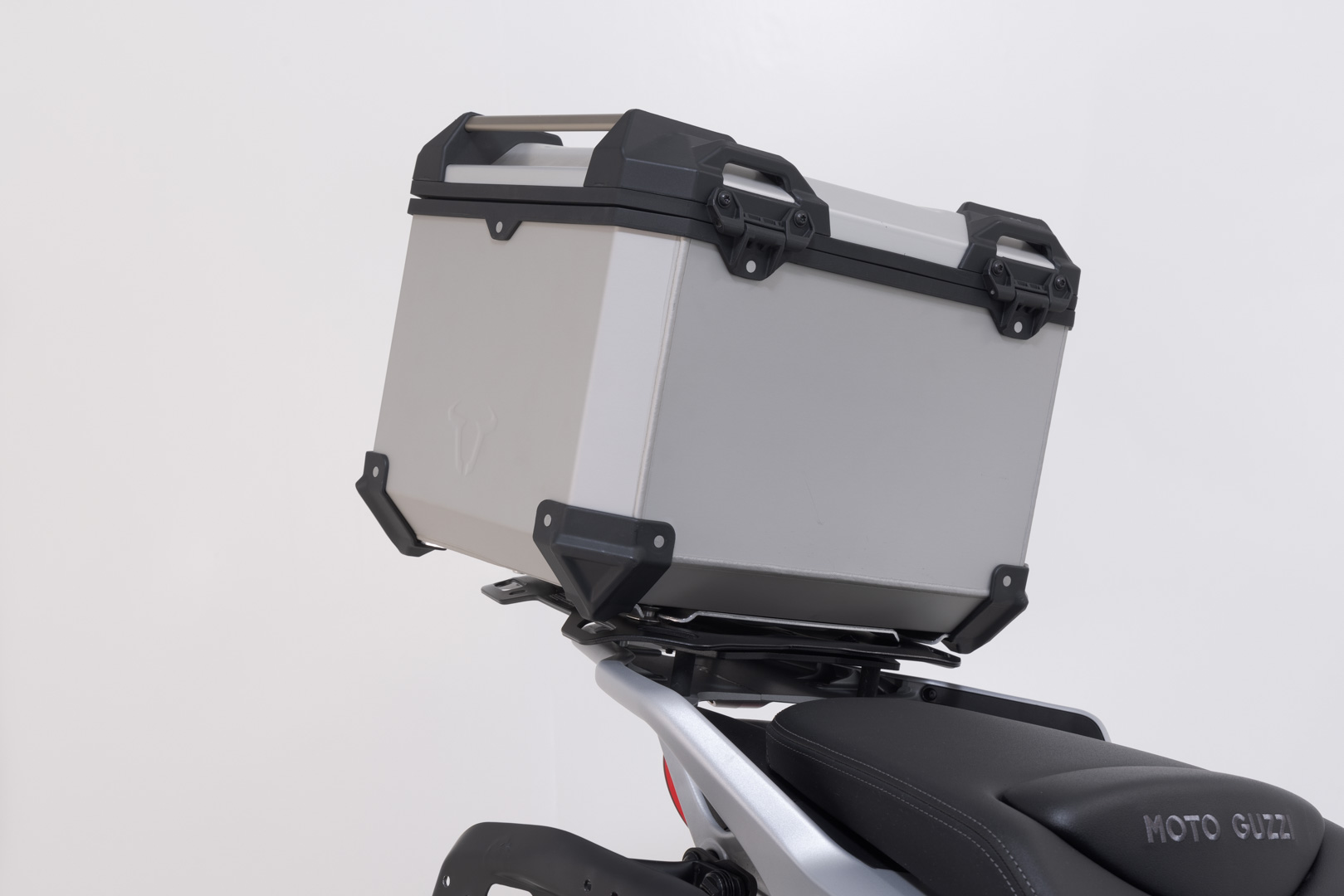 Sistem top case SW-Motech TRAX ADV - Argintiu. Moto Guzzi V85 TT (24-). Figura 5